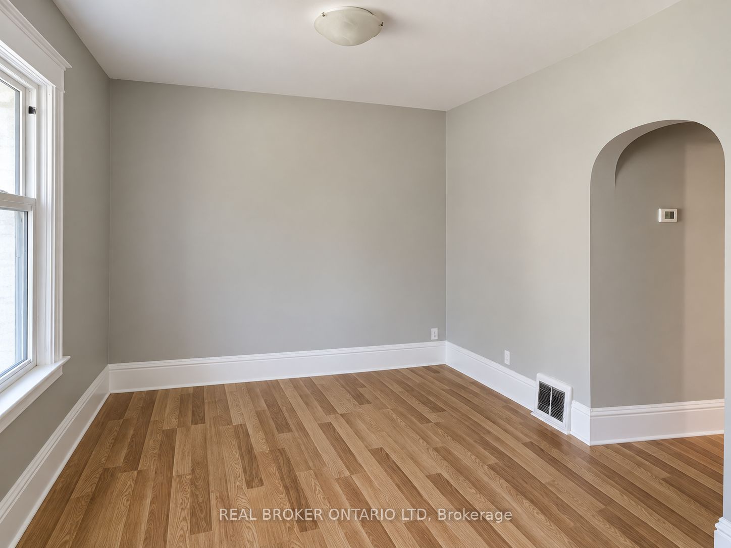31 Myrtle Street Property Photo 2
