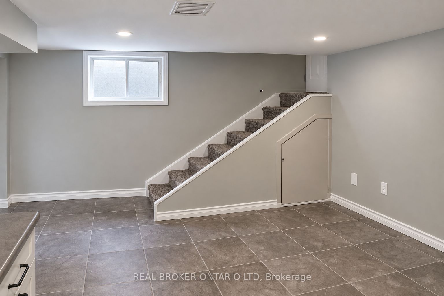 31 Myrtle Street Property Photo 13