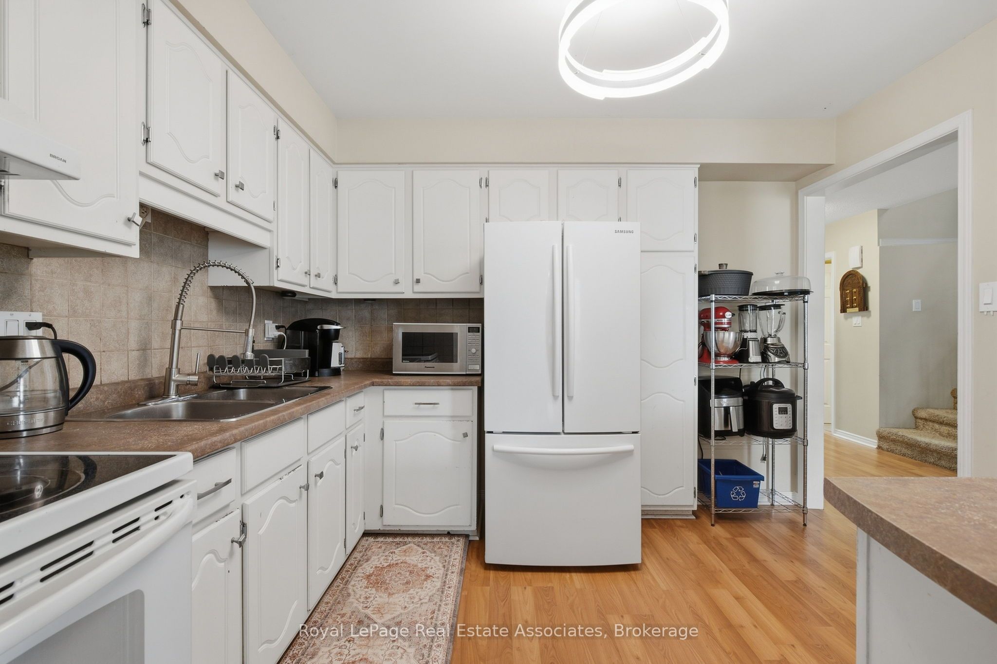1693 Attawandaron Road Property Photo 15