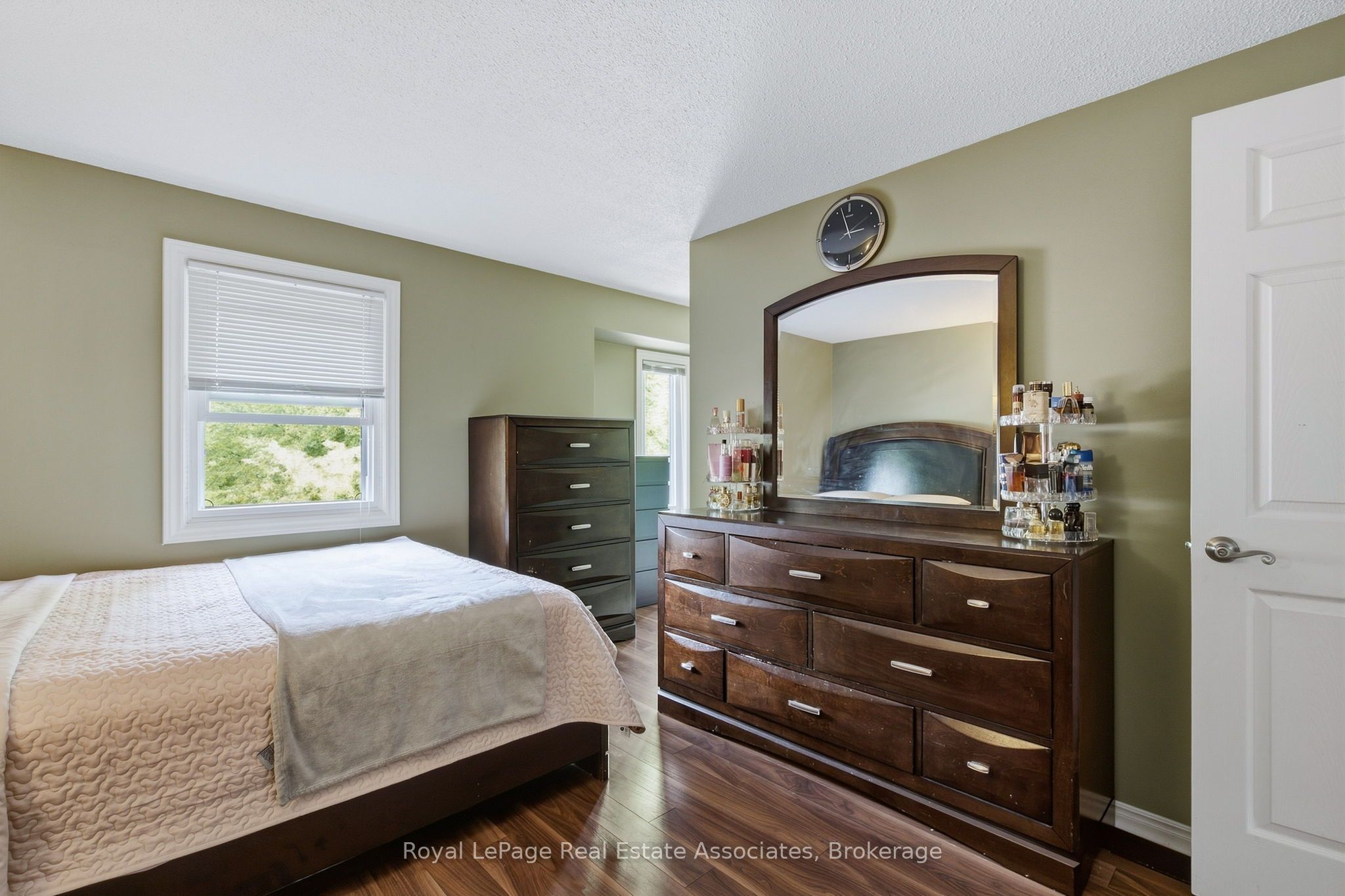 1693 Attawandaron Road Property Photo 22