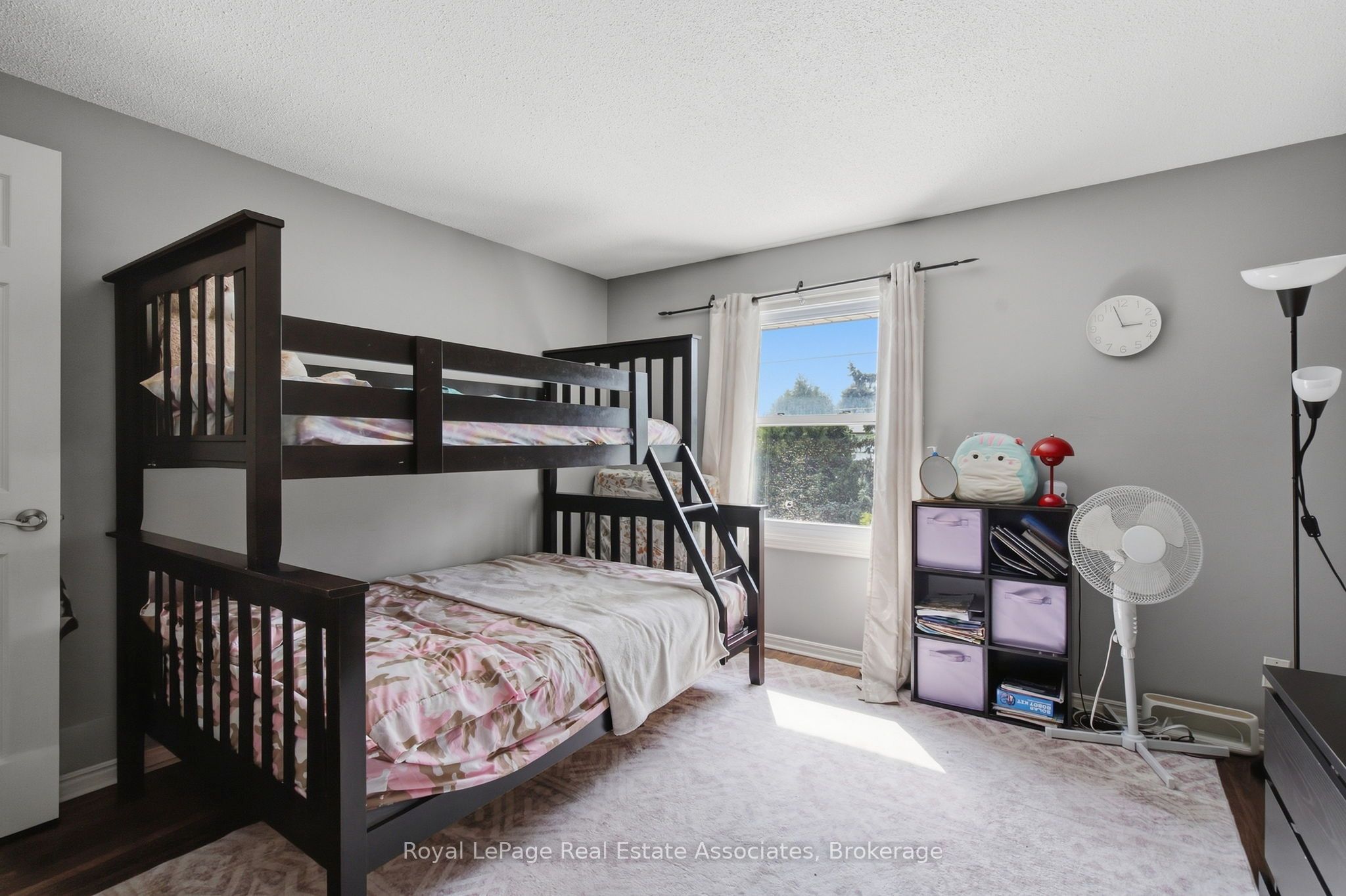 1693 Attawandaron Road Property Photo 24