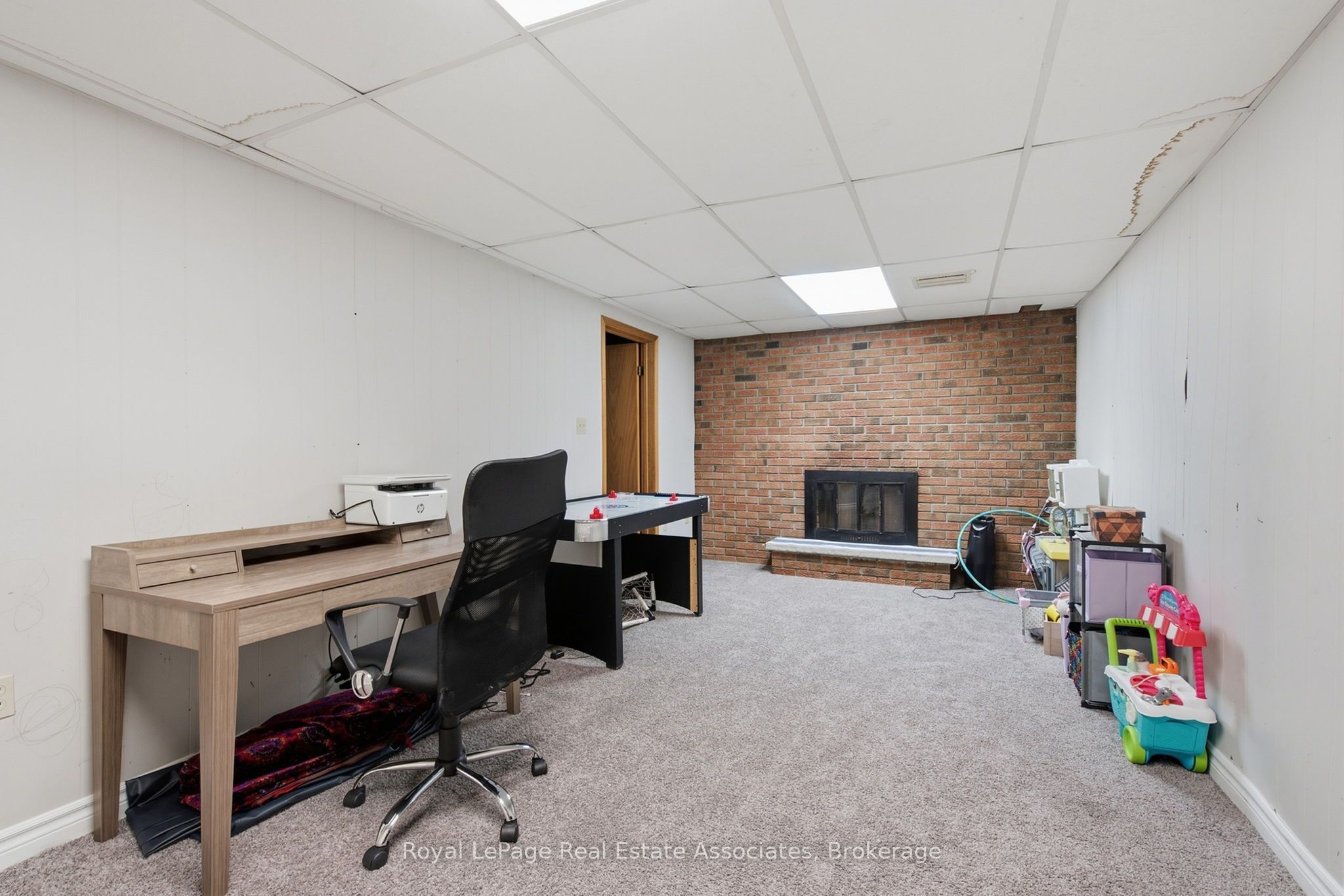 1693 Attawandaron Road Property Photo 29