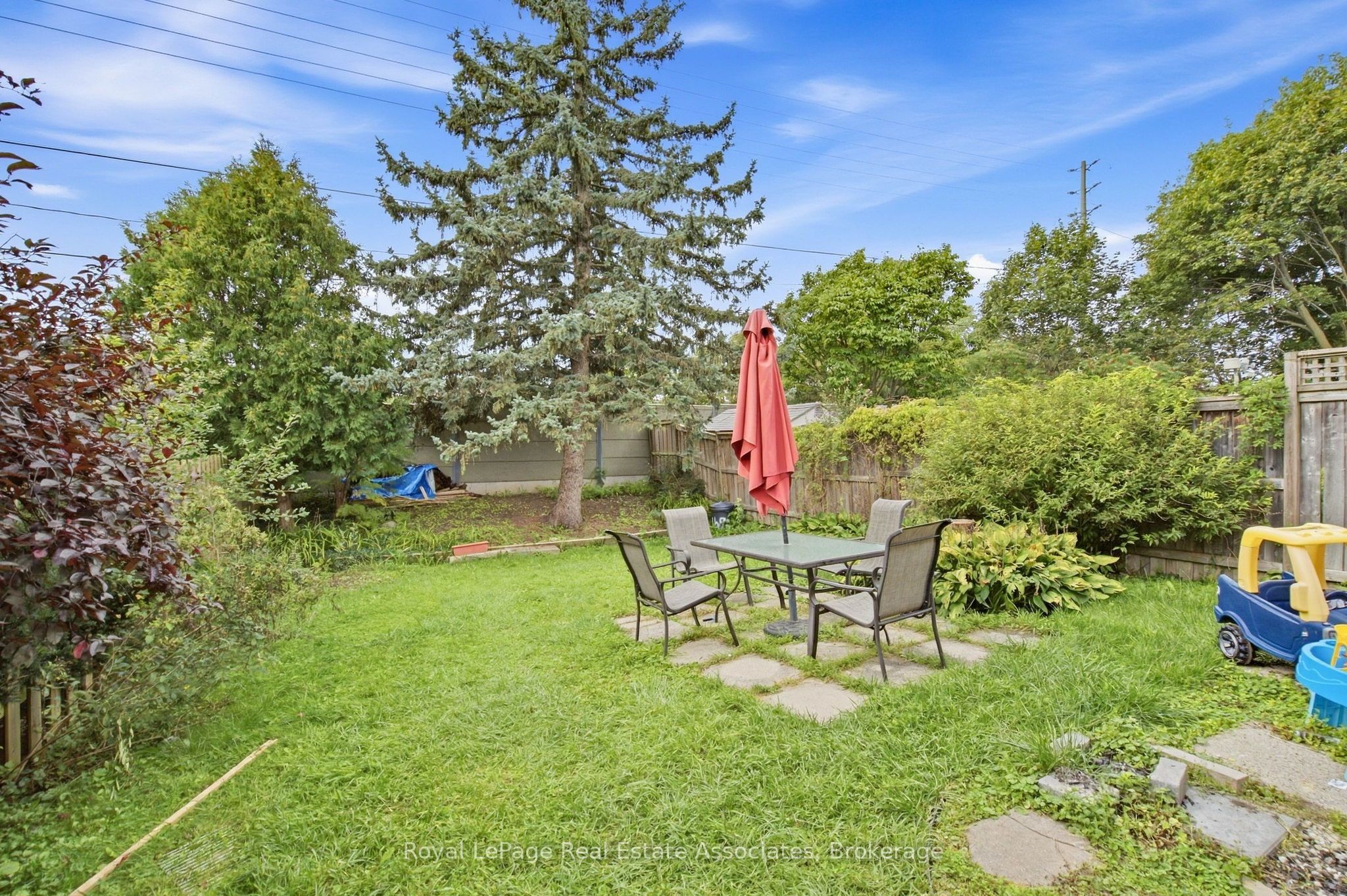 1693 Attawandaron Road Property Photo 35