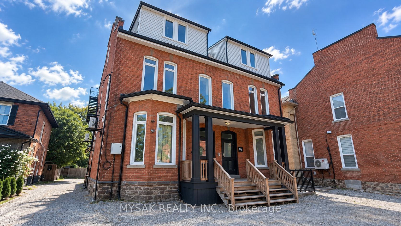 82-84 Welland Avenue Property Photo 1