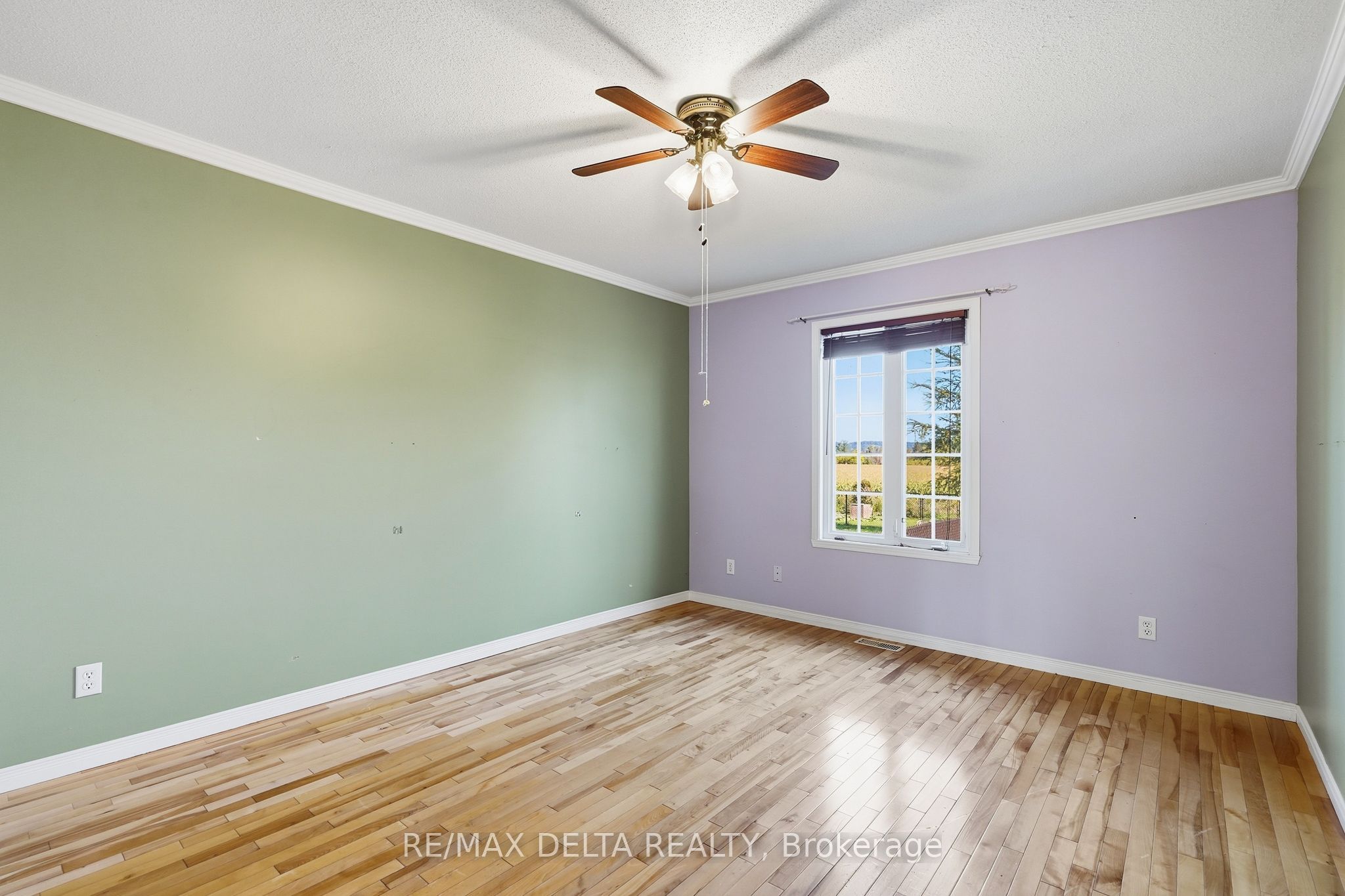 851 Nelson Street W Property Photo 16