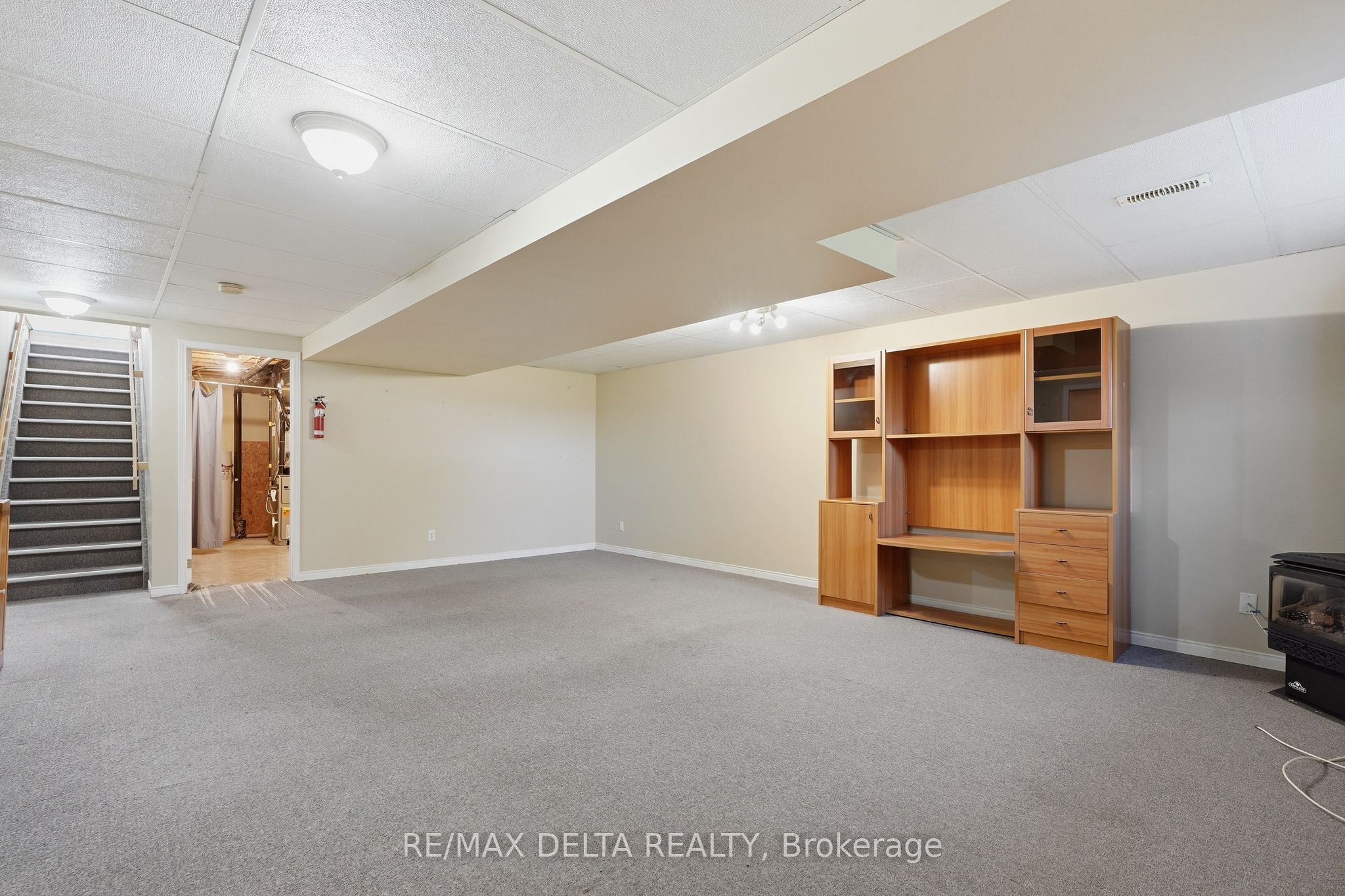 851 Nelson Street W Property Photo 26