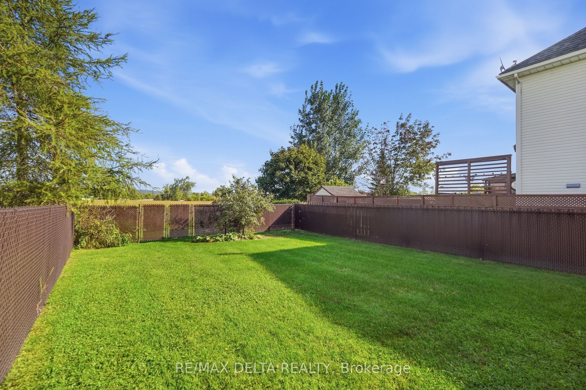 851 Nelson Street W Property Photo 31