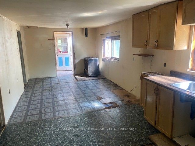 132 Trout Lake Road Property Photo 8