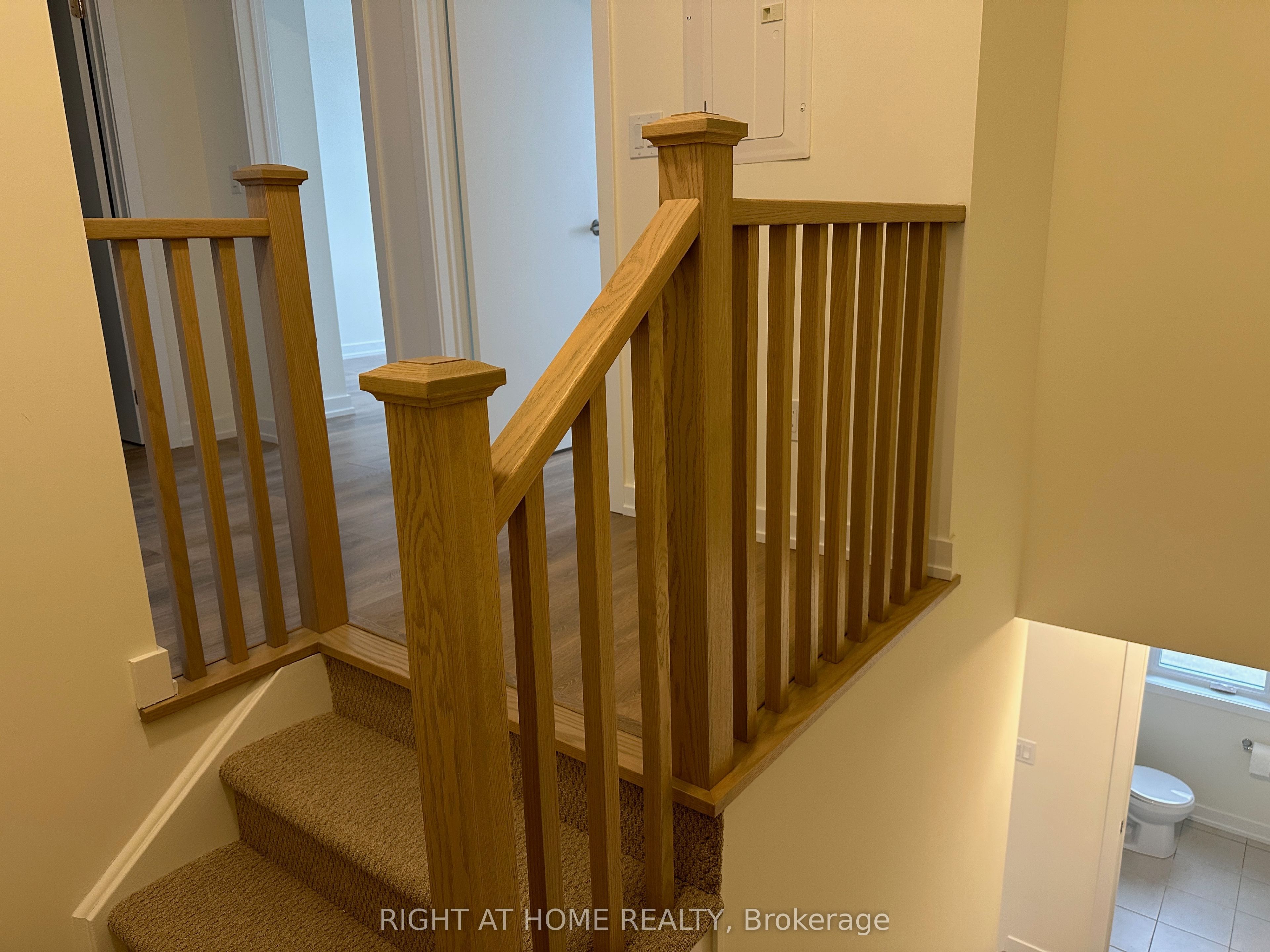 160 Densmore Road 1204 Property Photo 13