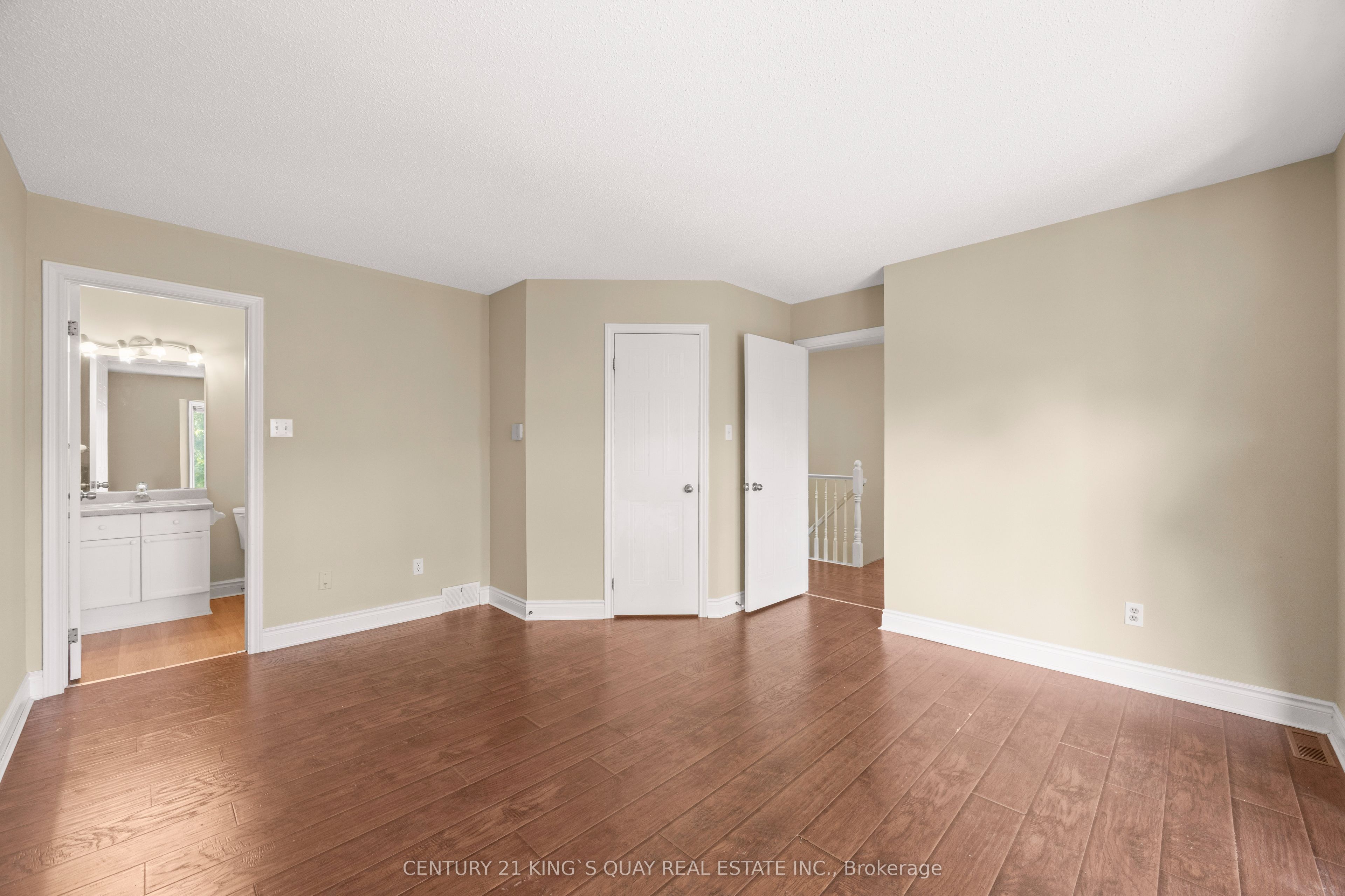 1548 Richmond Street 31 Property Photo 26