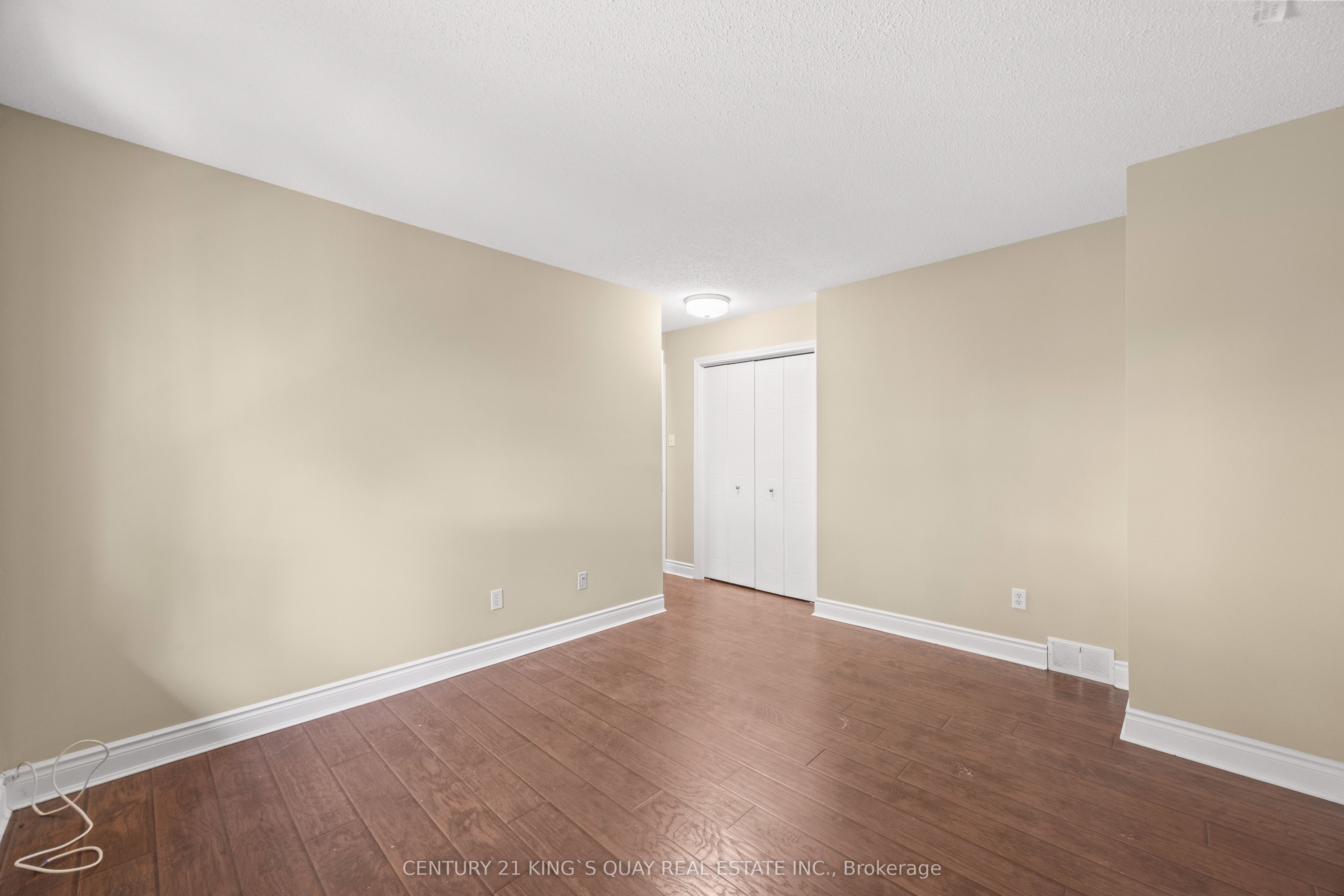 1548 Richmond Street 31 Property Photo 30