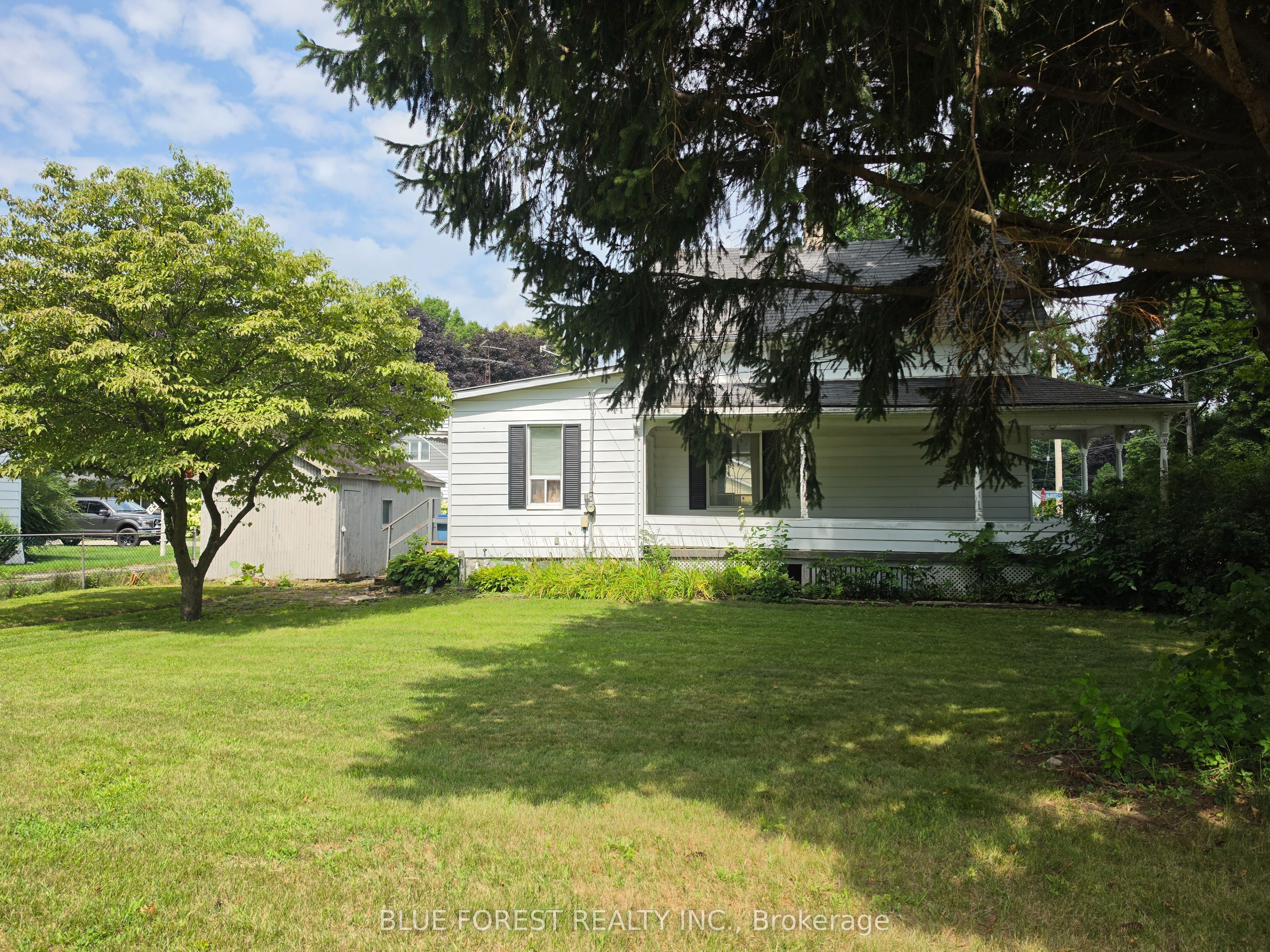 248 Ridout Street Property Photo 3