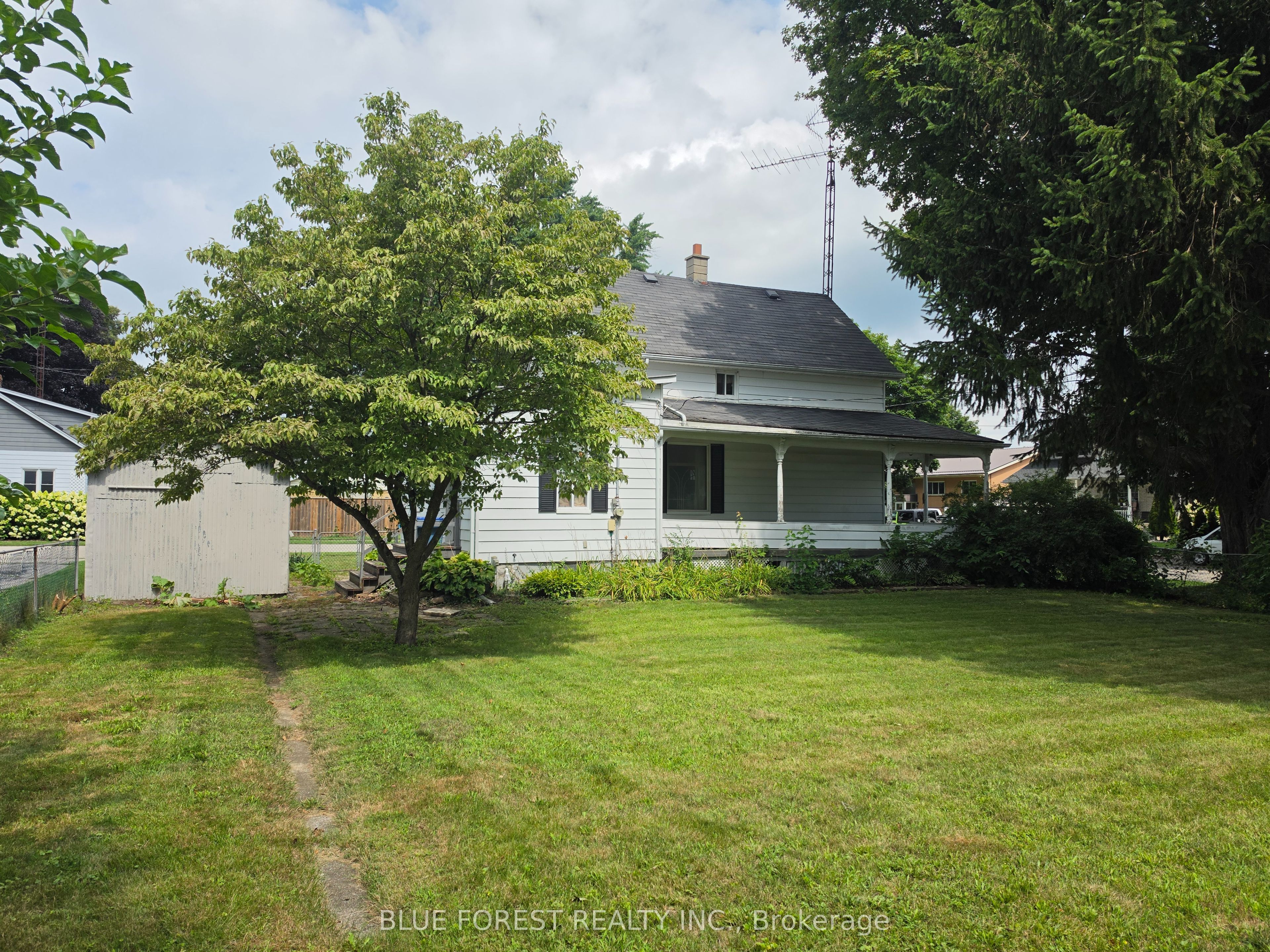 248 Ridout Street Property Photo 4