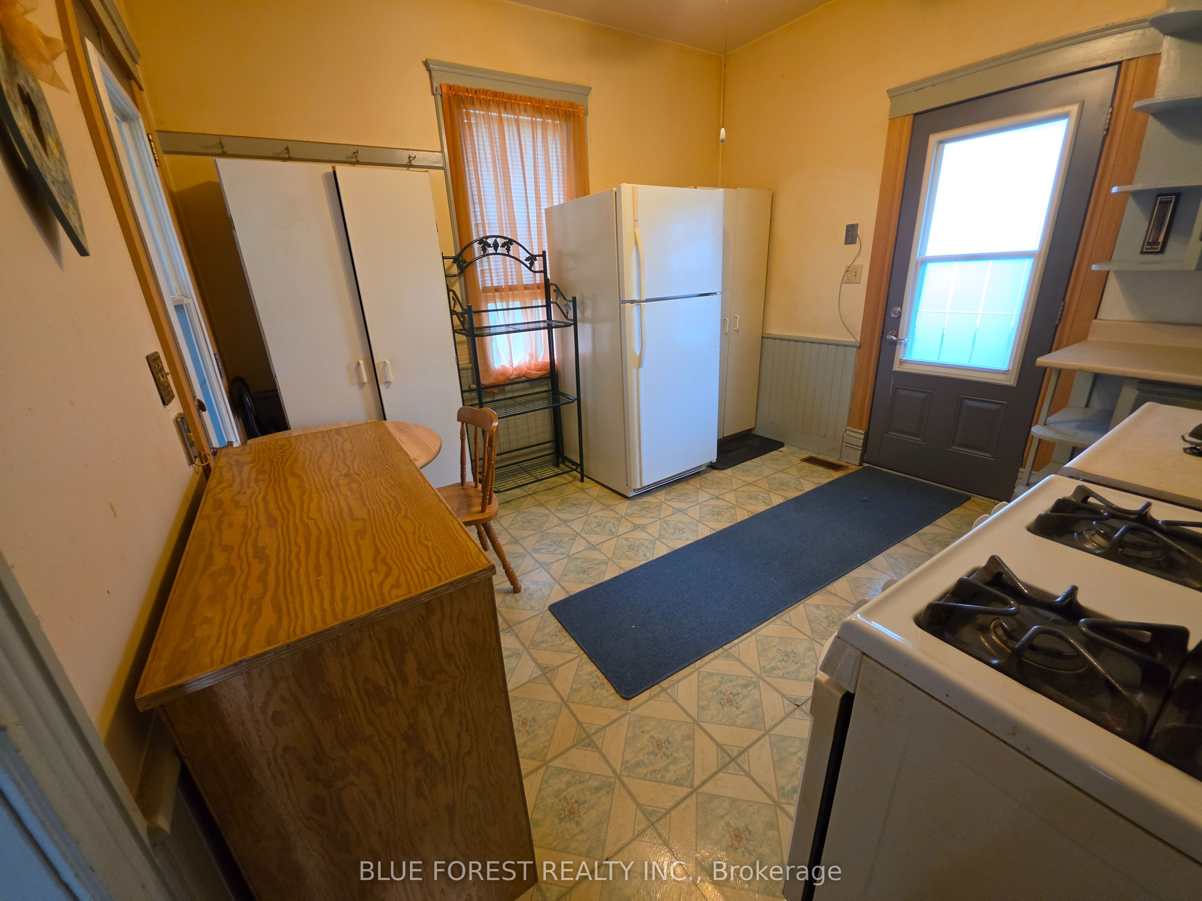 248 Ridout Street Property Photo 20