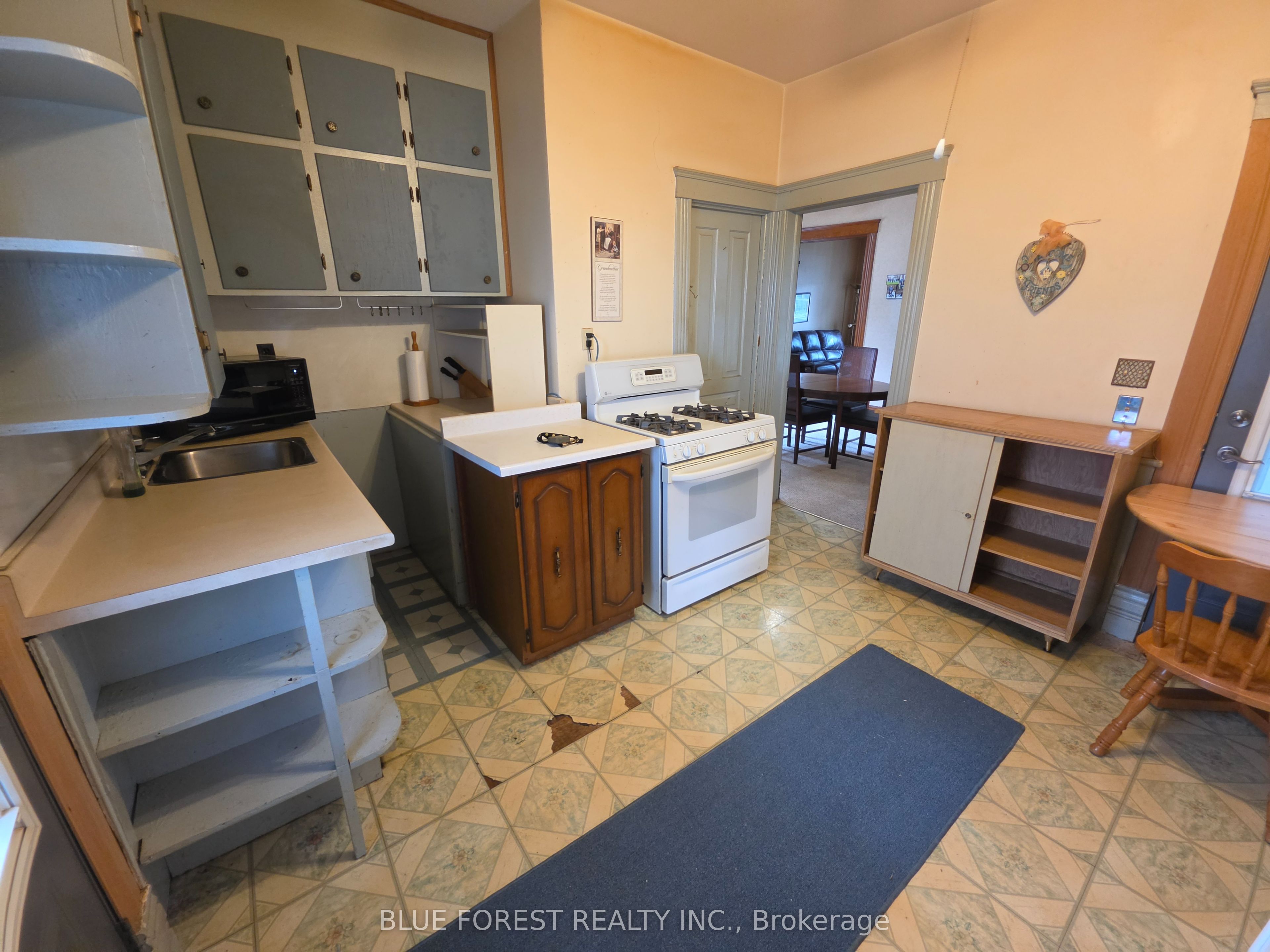 248 Ridout Street Property Photo 21