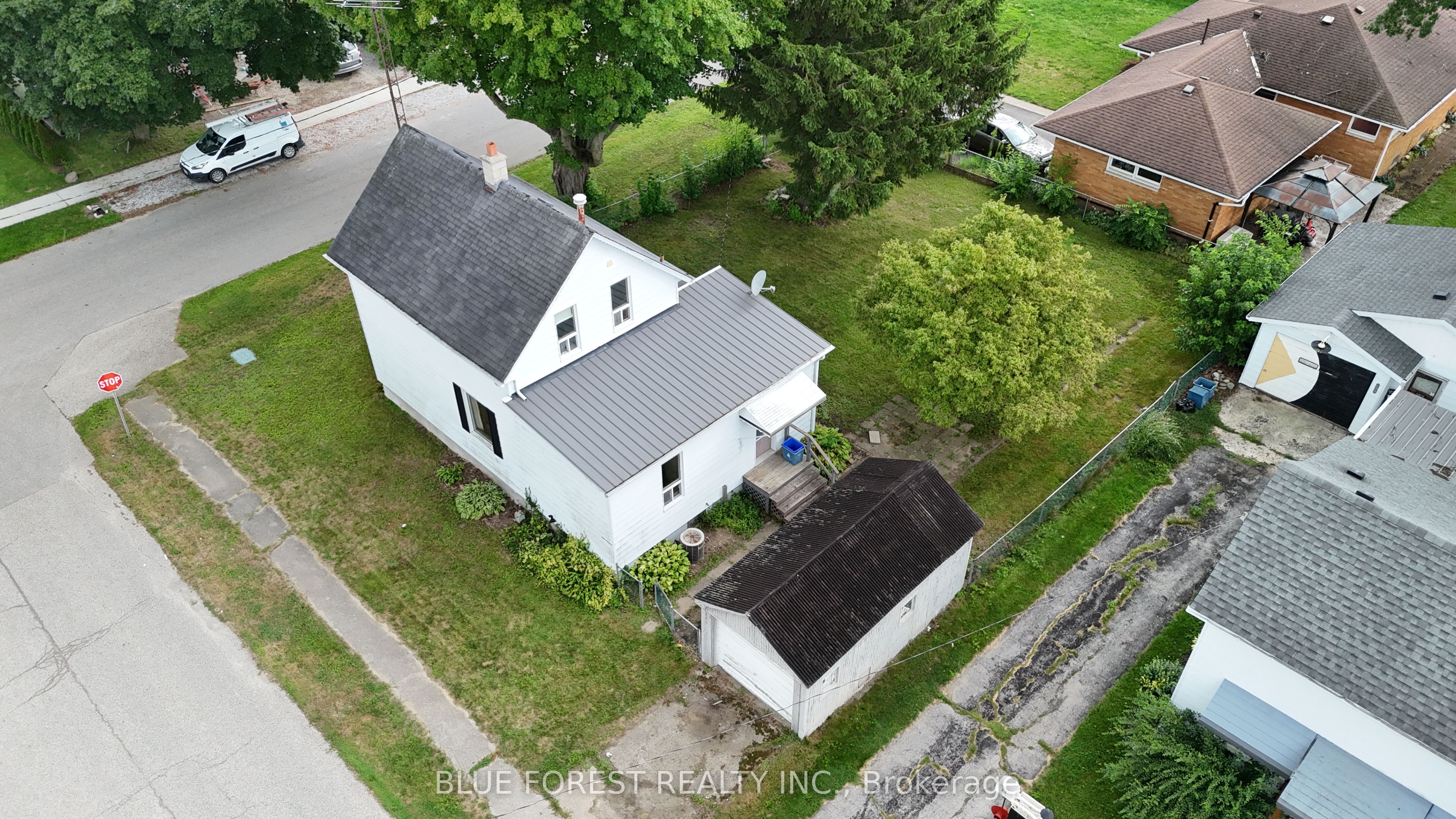 248 Ridout Street Property Photo 40
