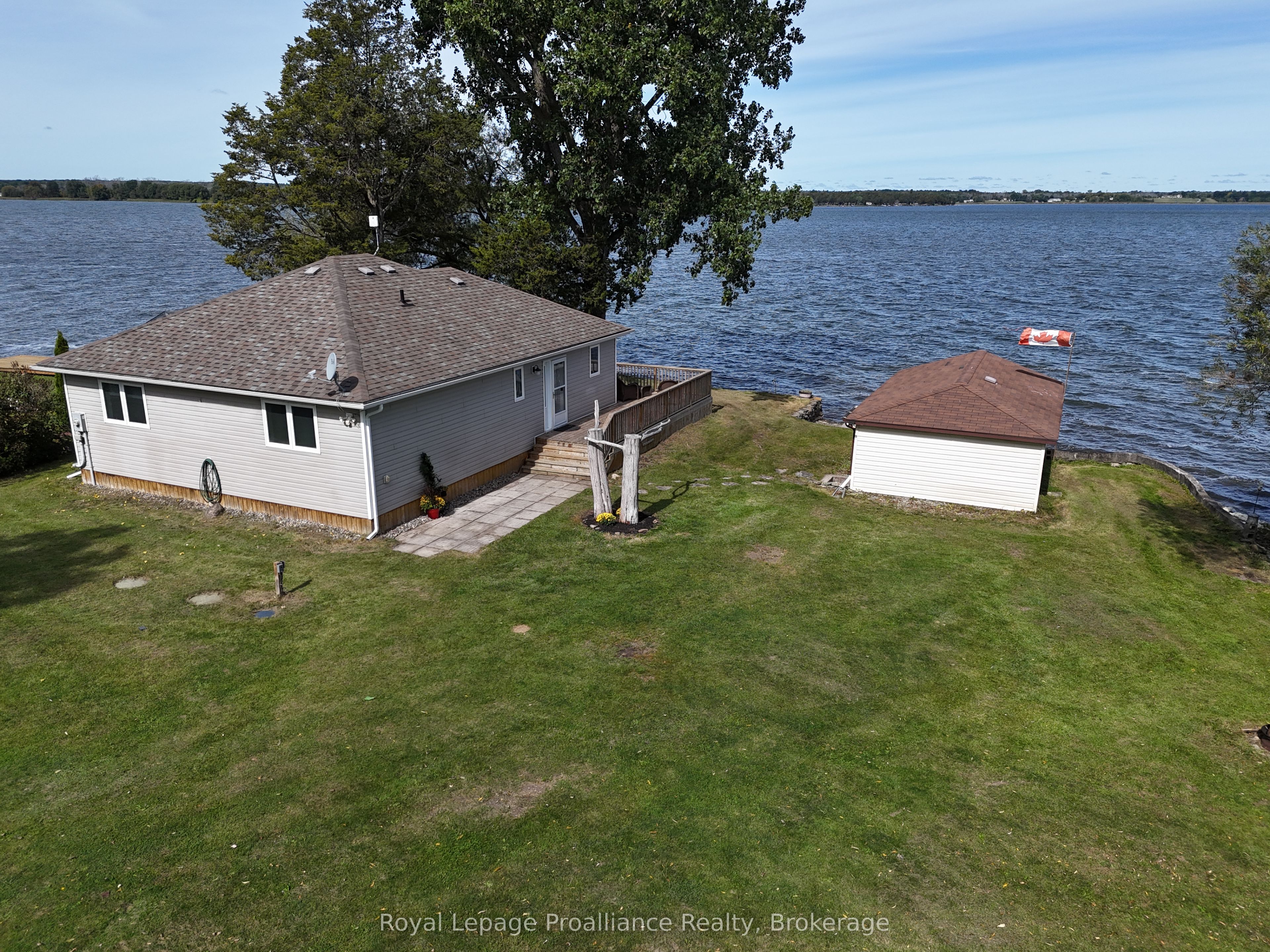 541g South Shore Road Property Photo 1