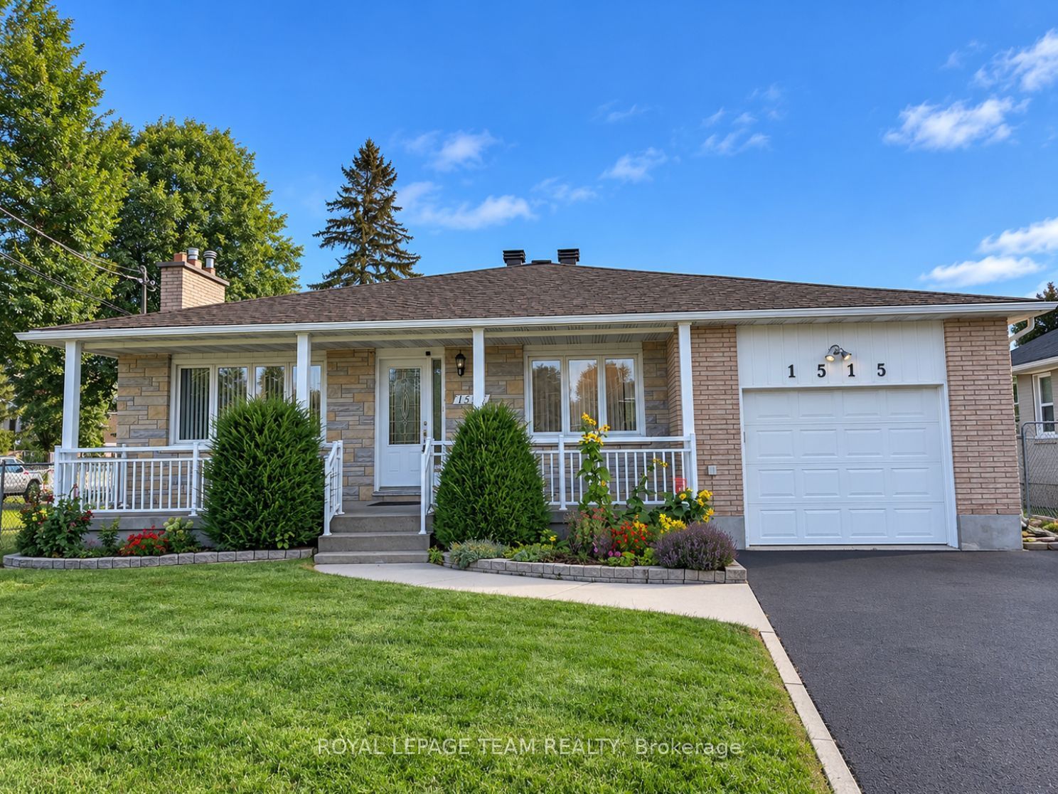 1515 Valmarie Avenue Property Photo 1