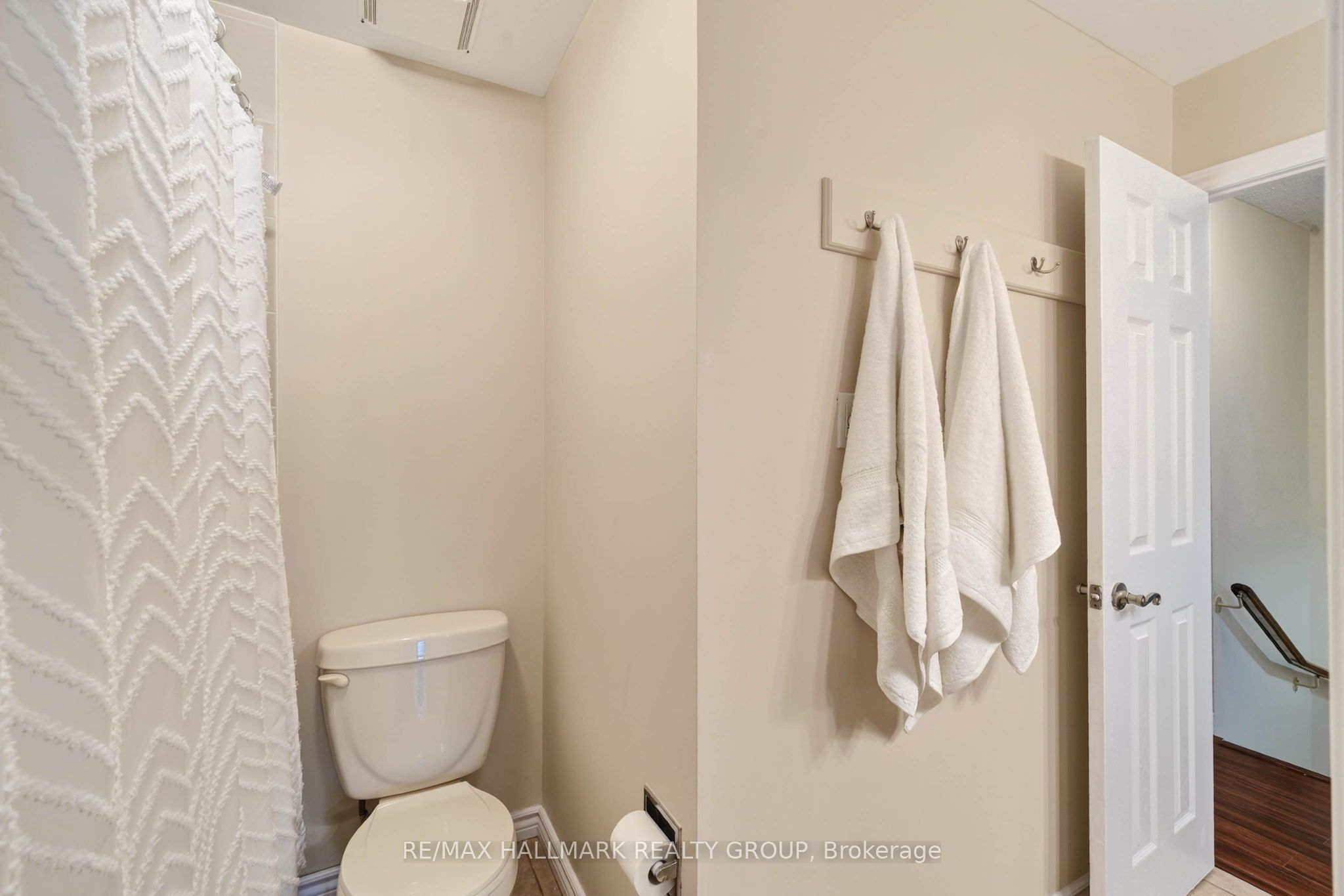 385 Princess Louise Drive Property Photo 18