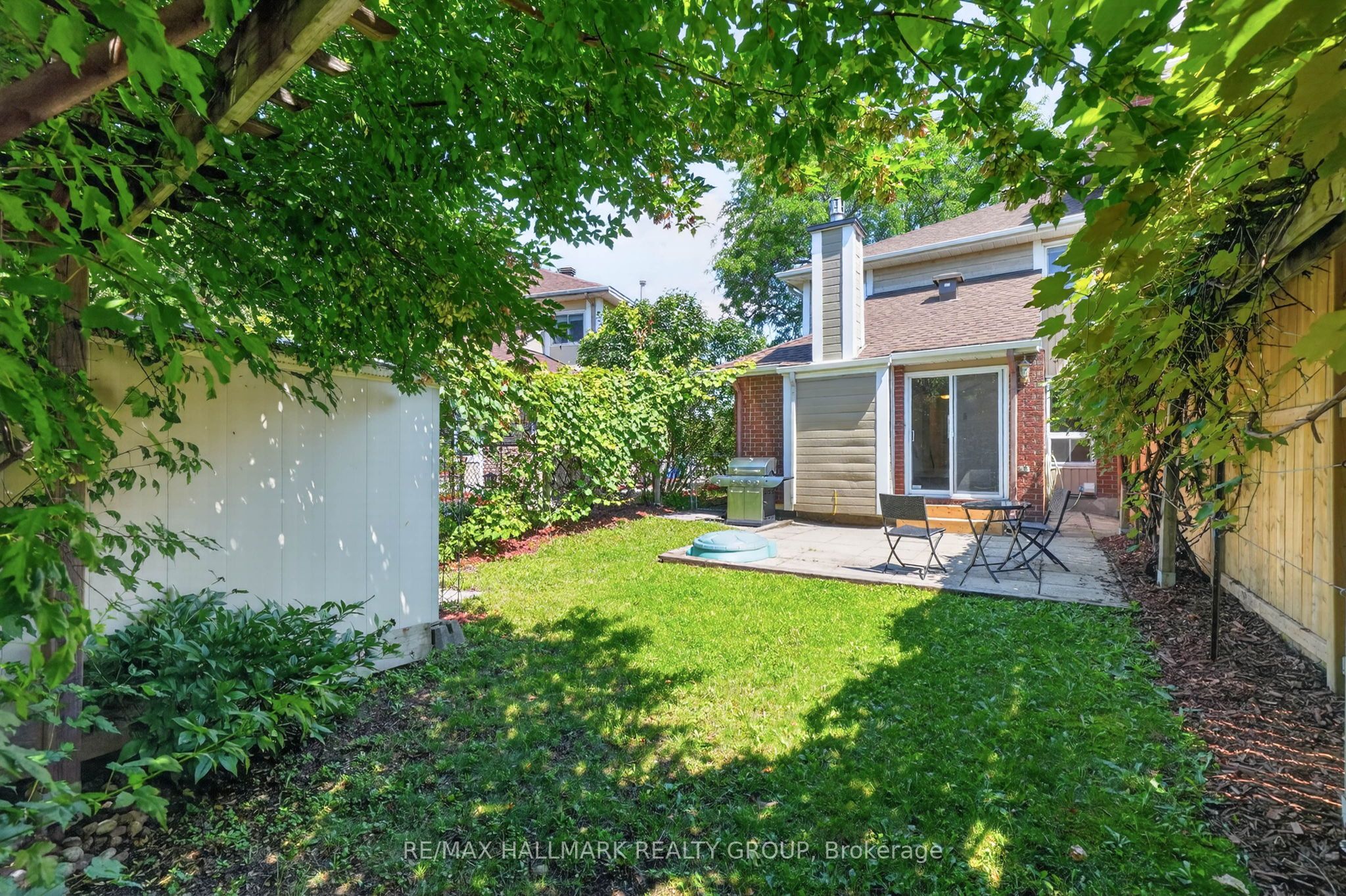 385 Princess Louise Drive Property Photo 34