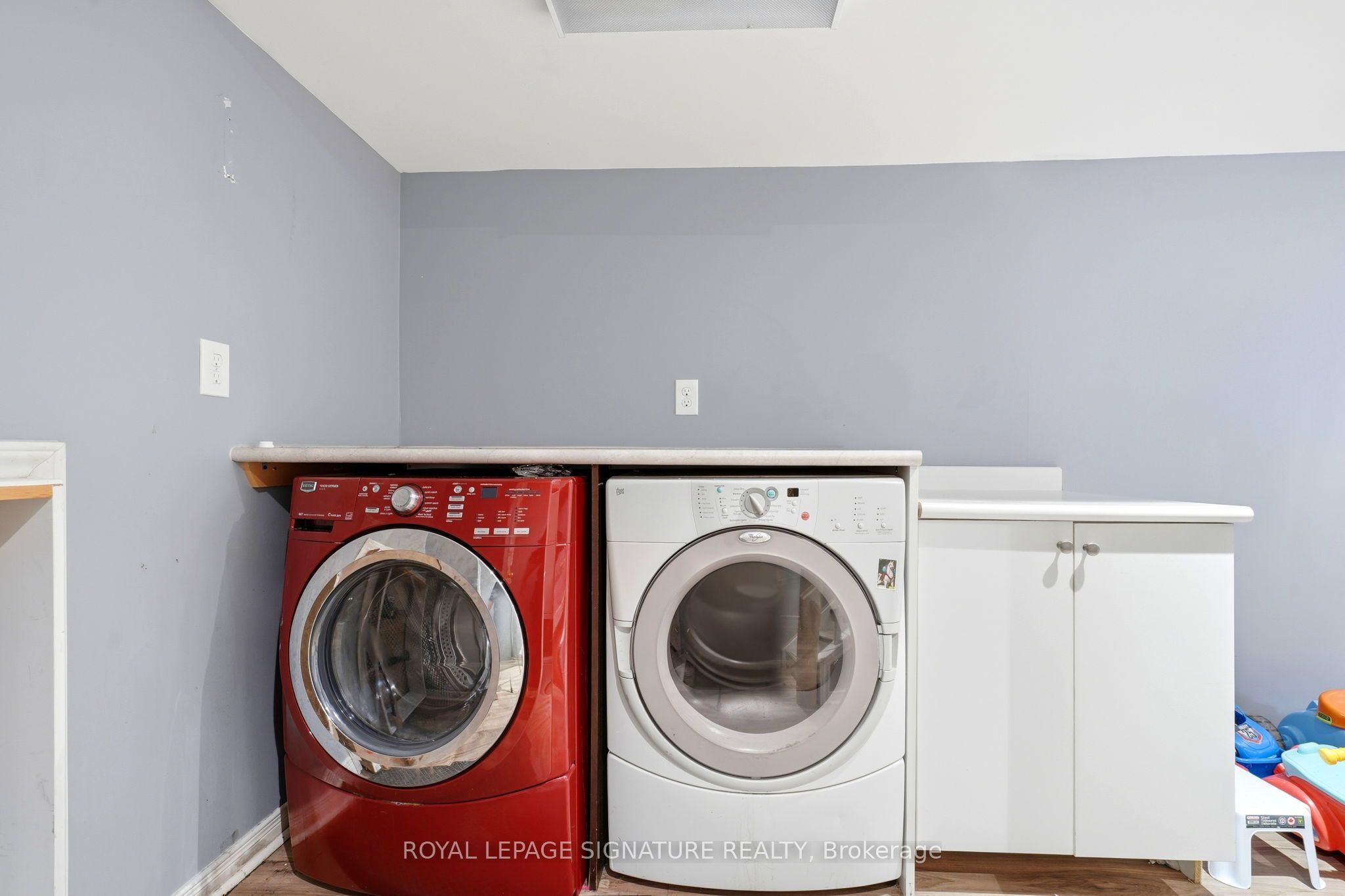 517 Victoria Street Property Photo 22
