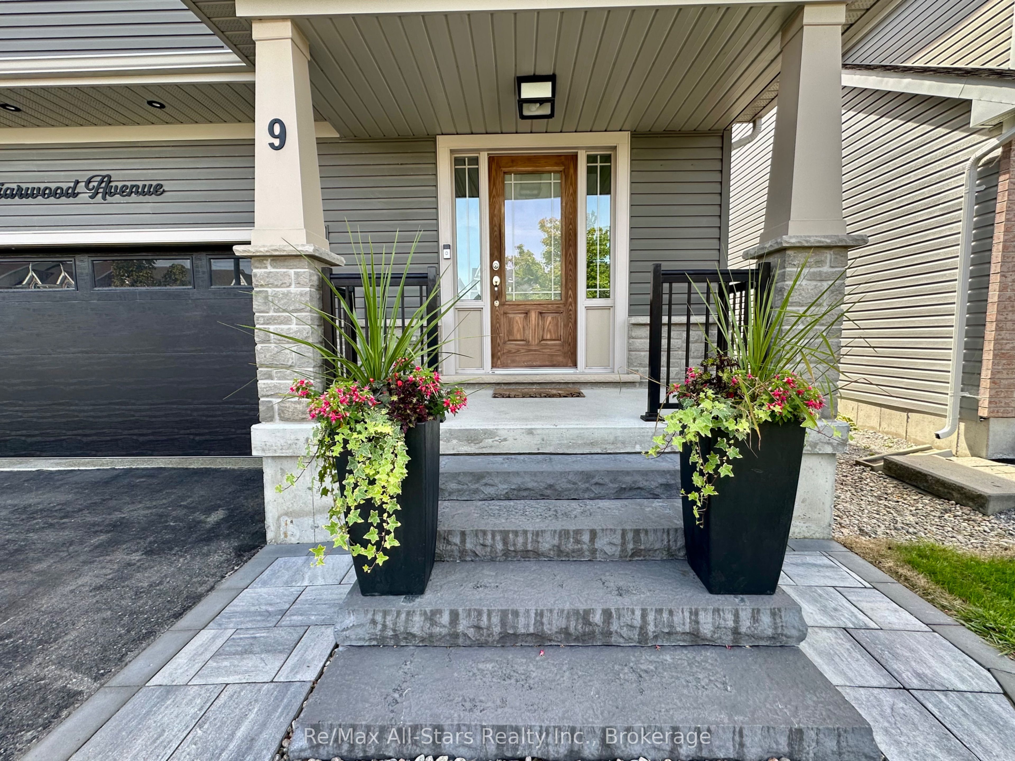 9 Briarwood Avenue Property Photo 2