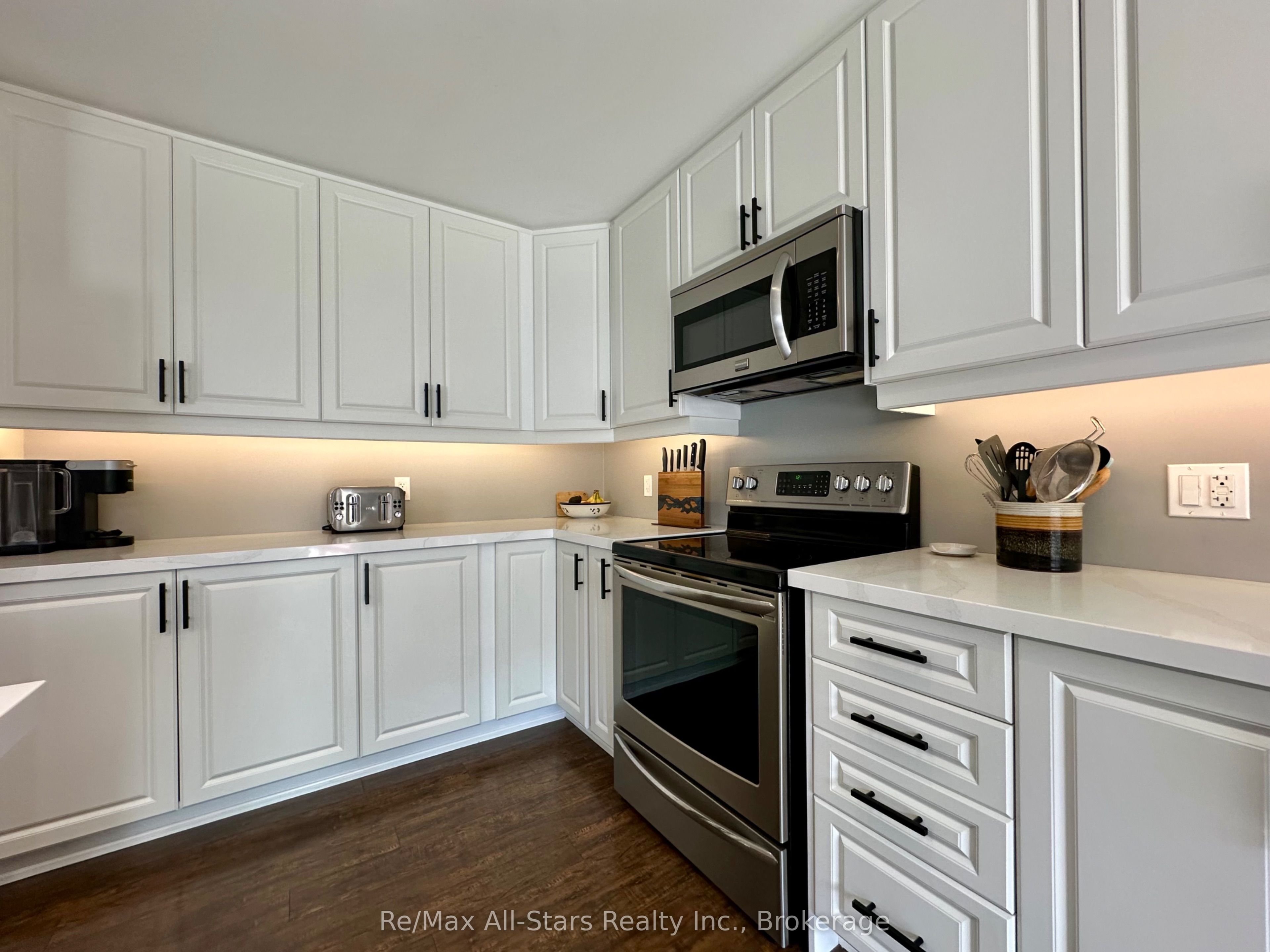 9 Briarwood Avenue Property Photo 11