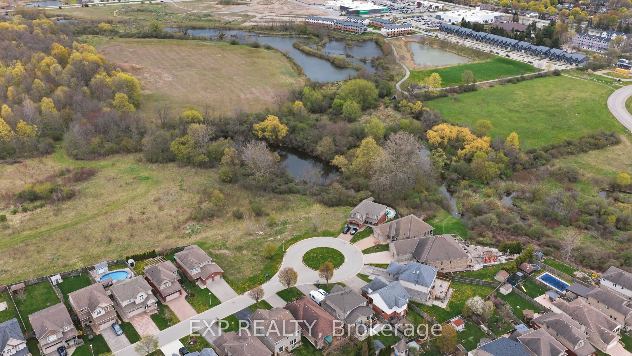 1604 Vandusen Court Property Photo 1