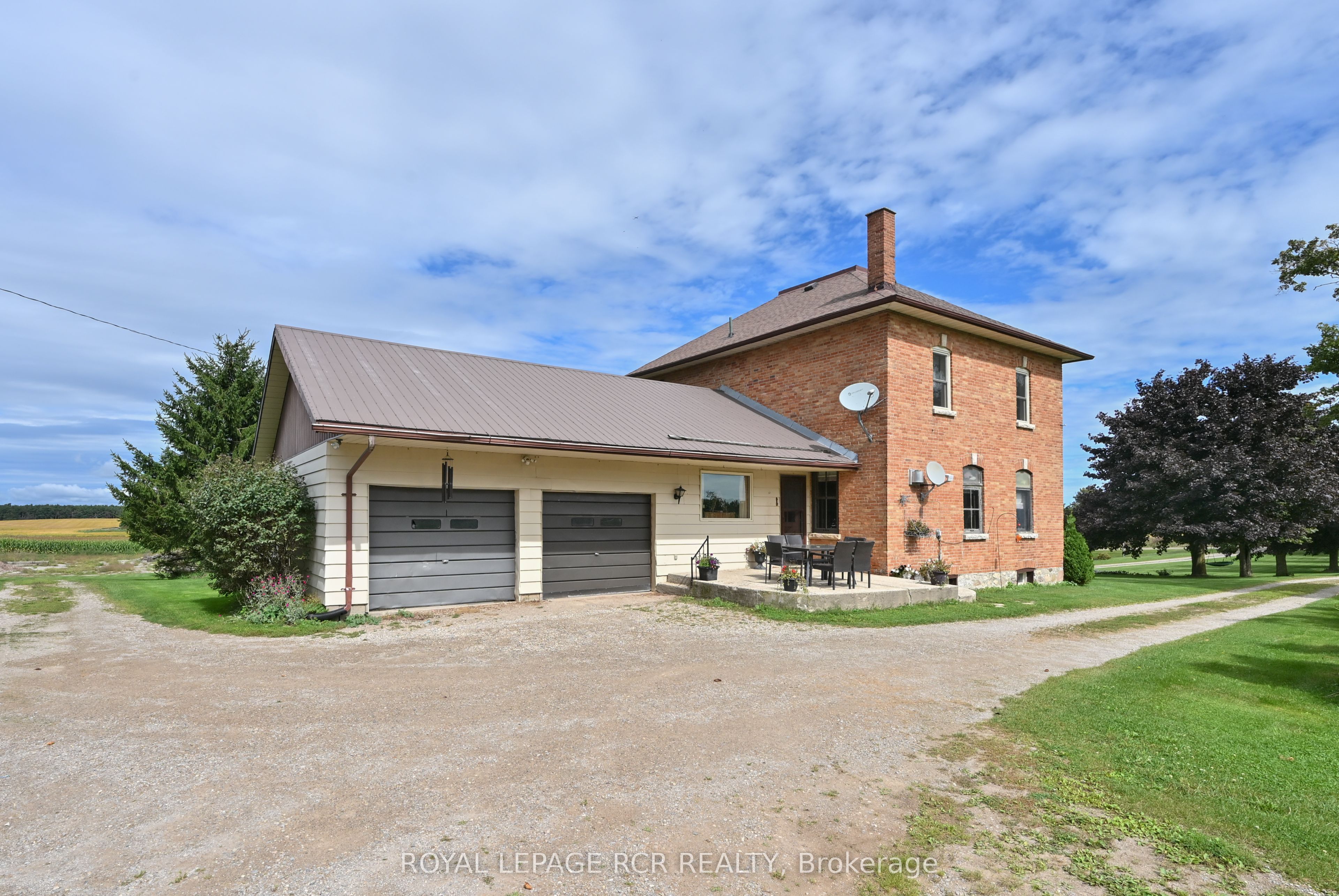 638394 Prince Of Wales Road Property Photo 2