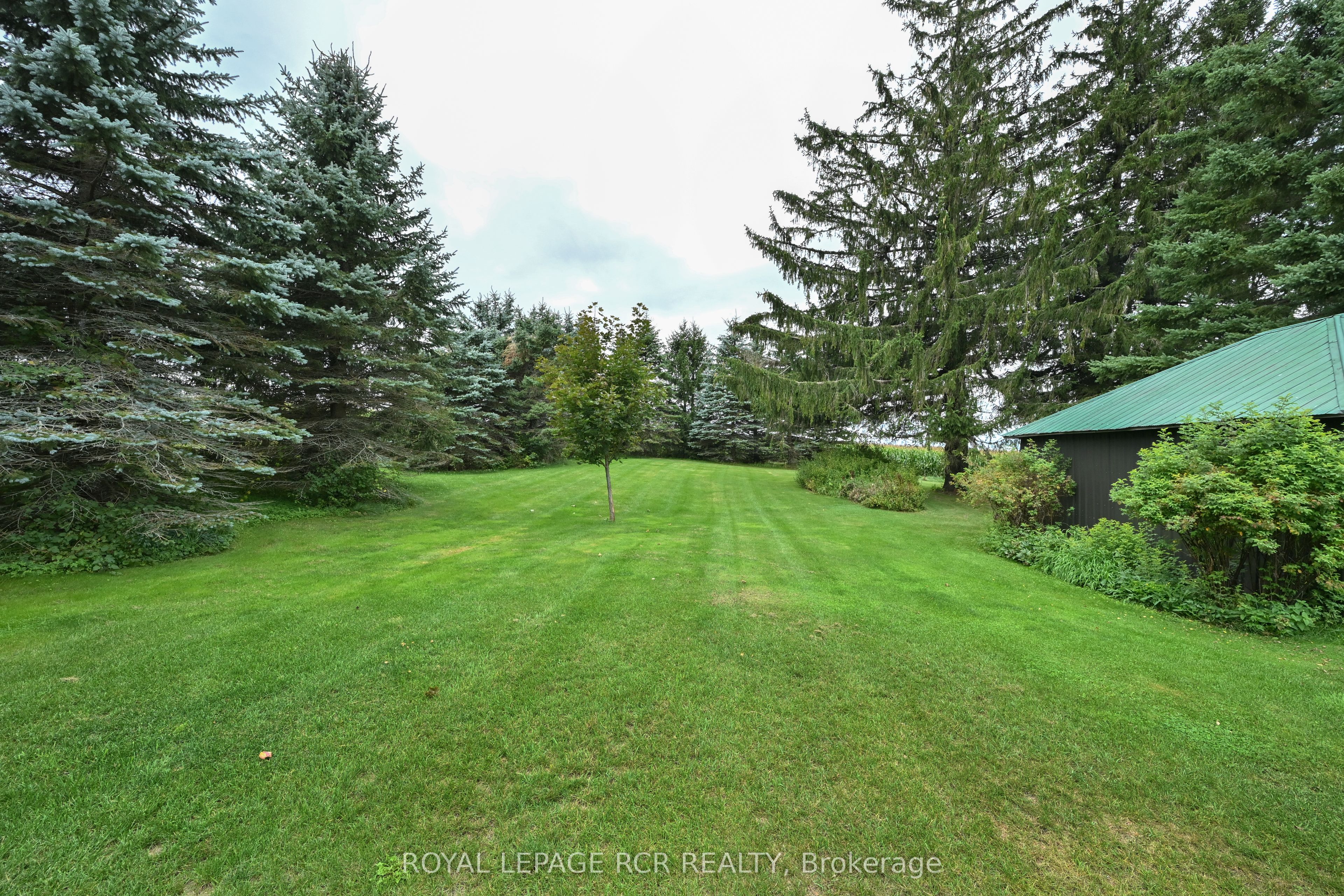 638394 Prince Of Wales Road Property Photo 3