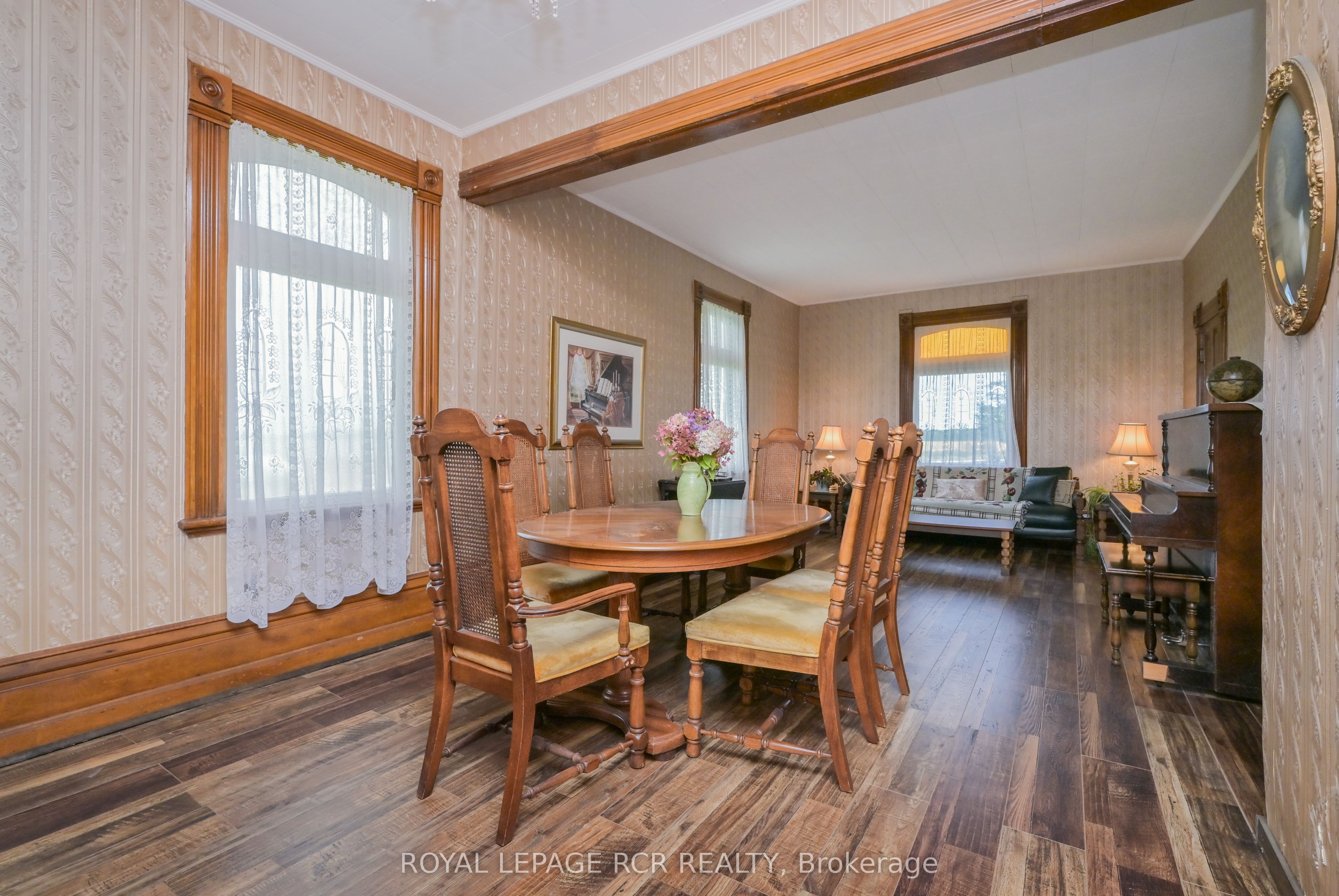 638394 Prince Of Wales Road Property Photo 14