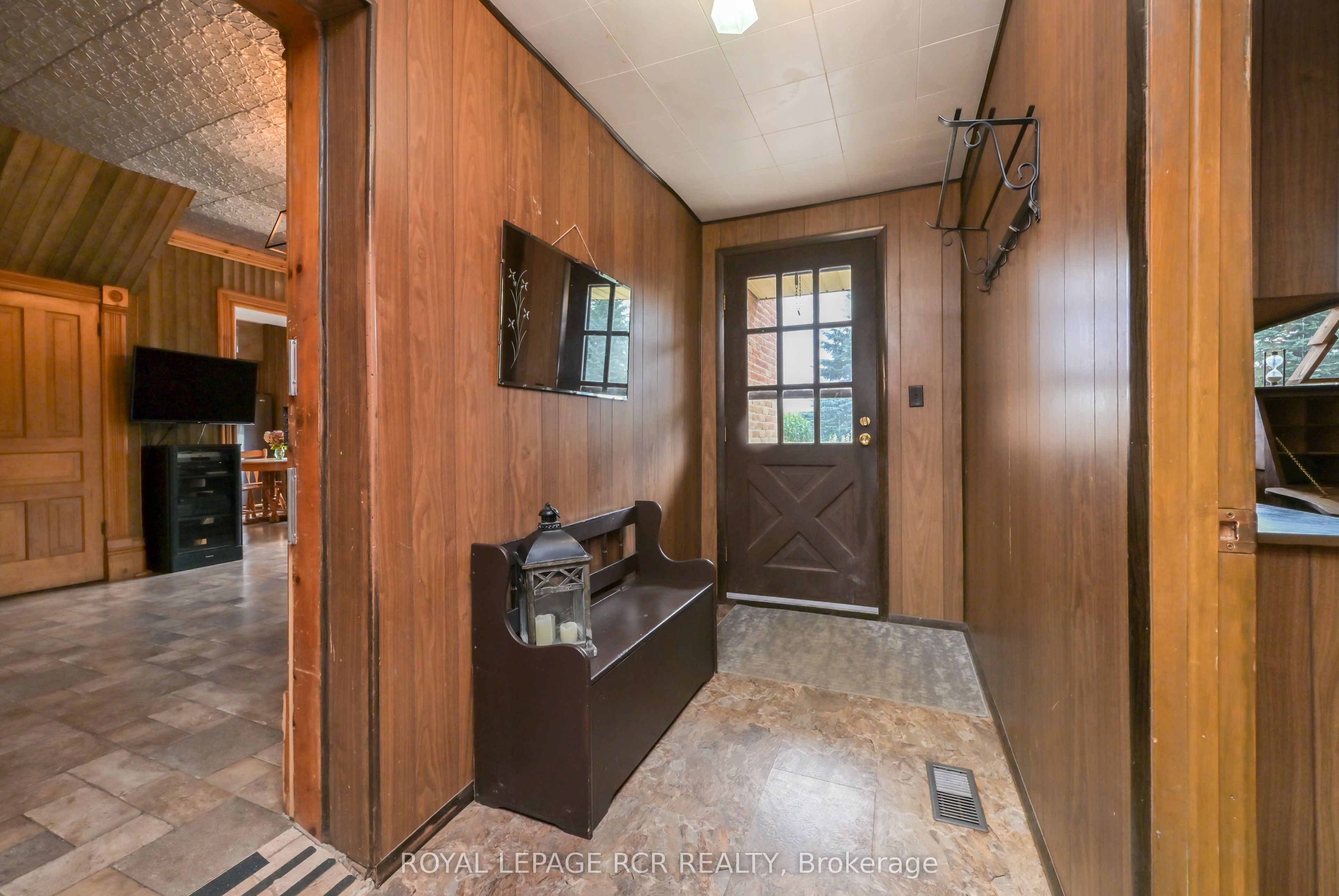 638394 Prince Of Wales Road Property Photo 27