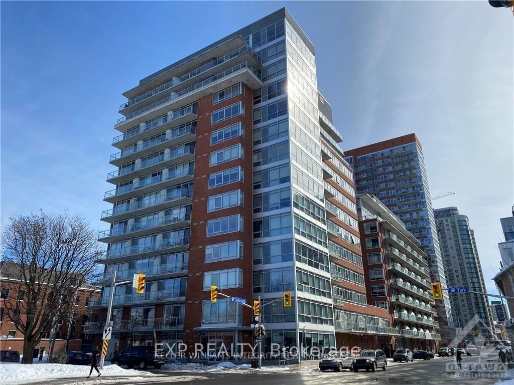 180 York Street 1006 Property Photo 1