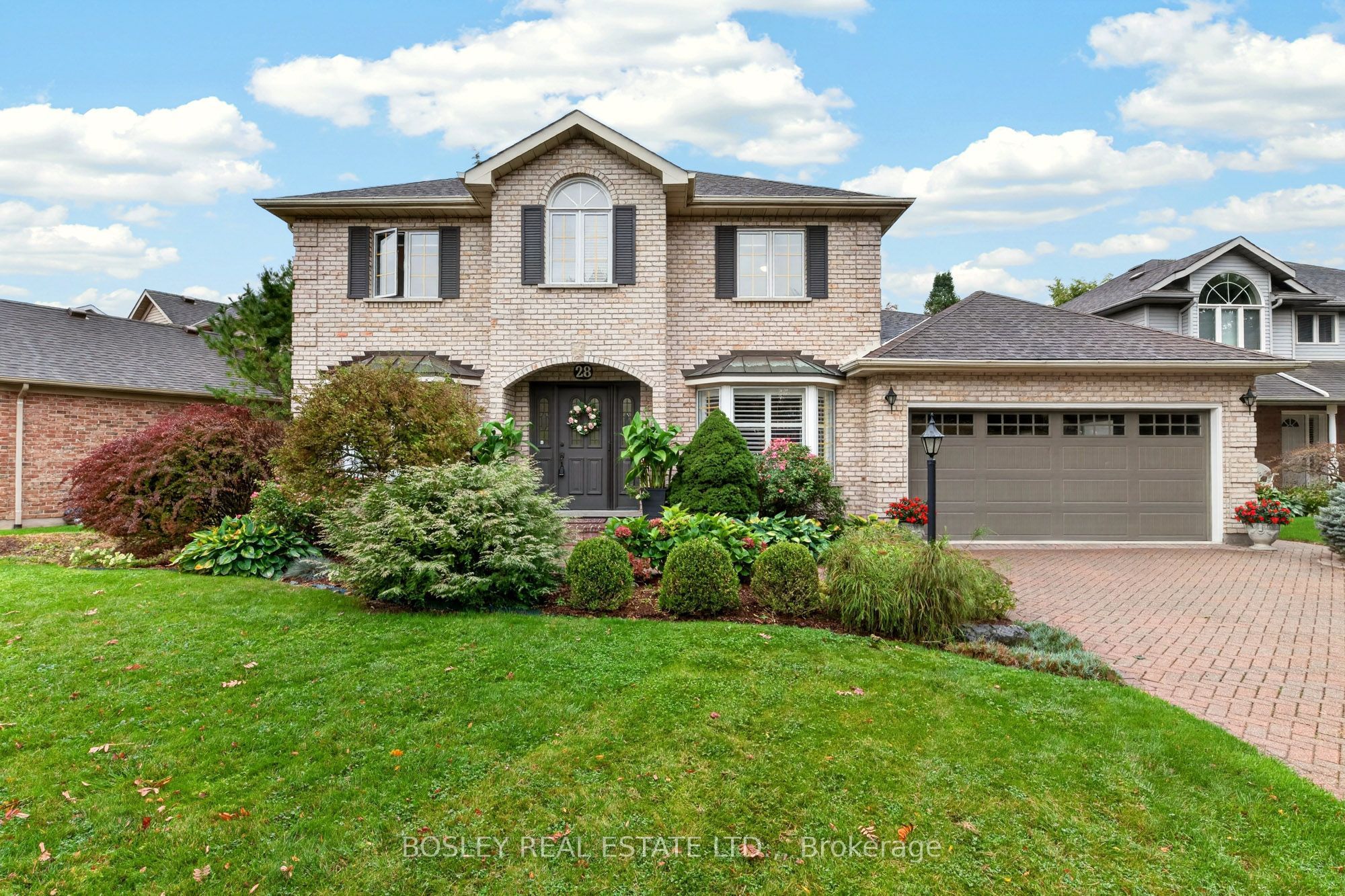 28 Arbour Glen Drive Property Photo 1