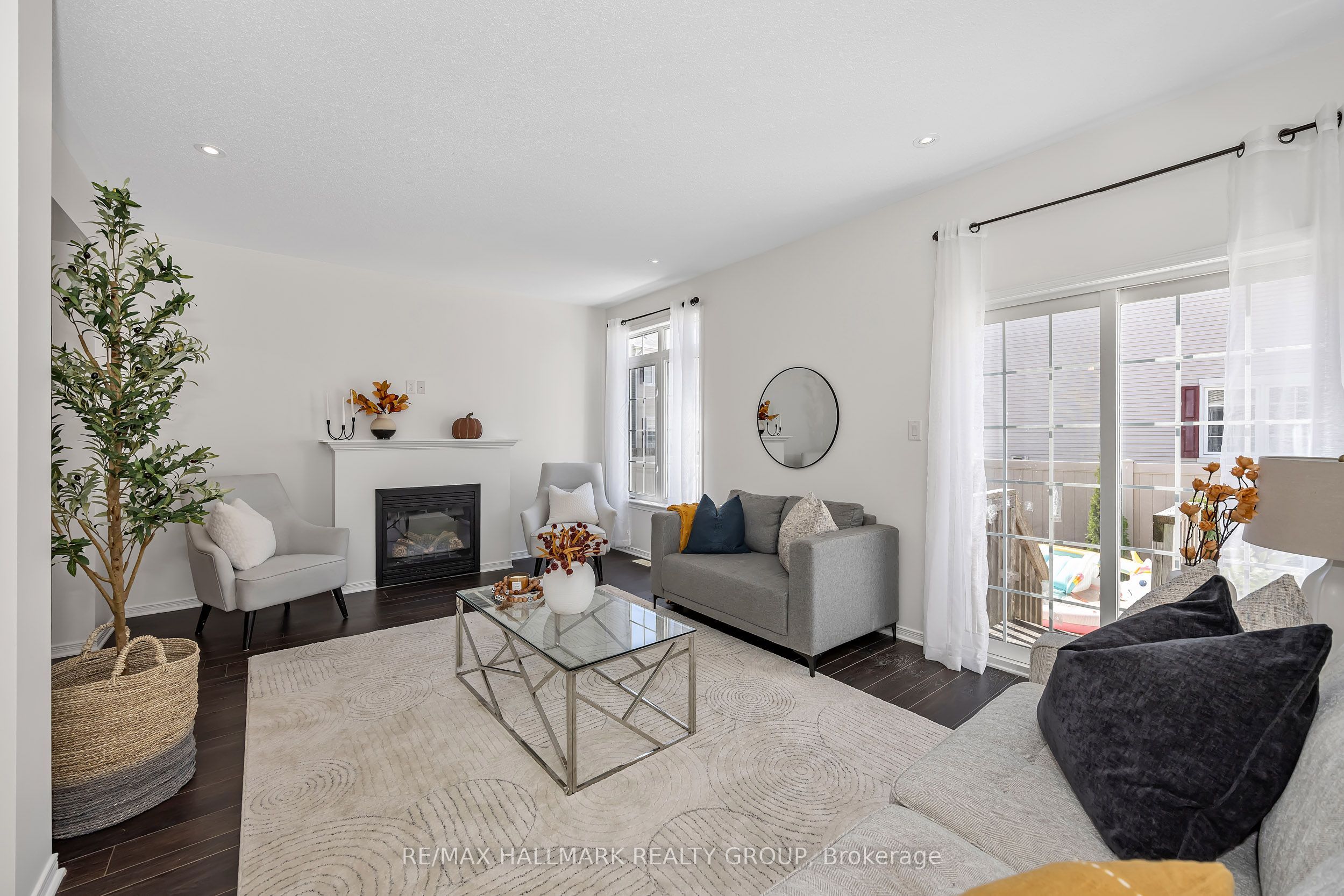 605 Pamplona Private Property Photo 13