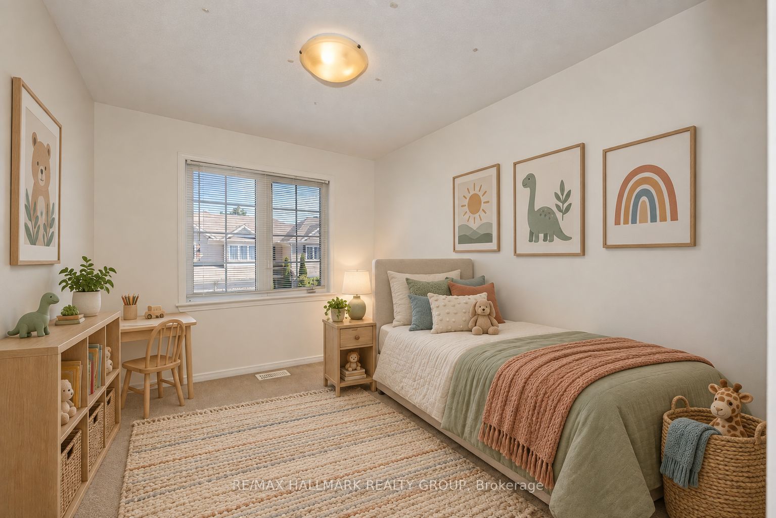 605 Pamplona Private Property Photo 33