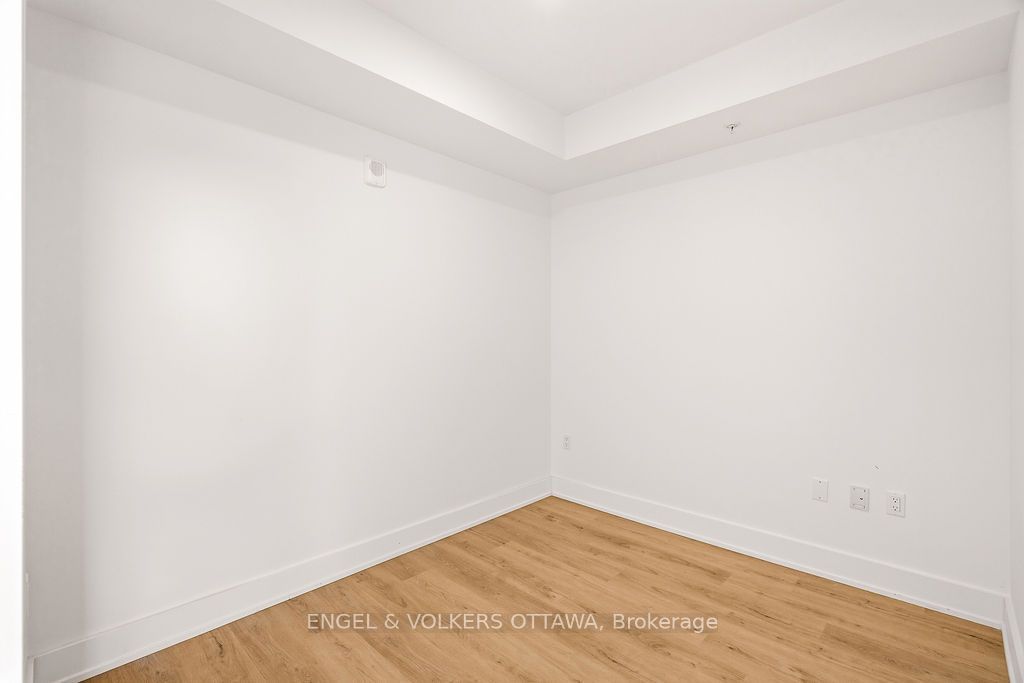 929 Richmond Road 1206 Property Photo 15