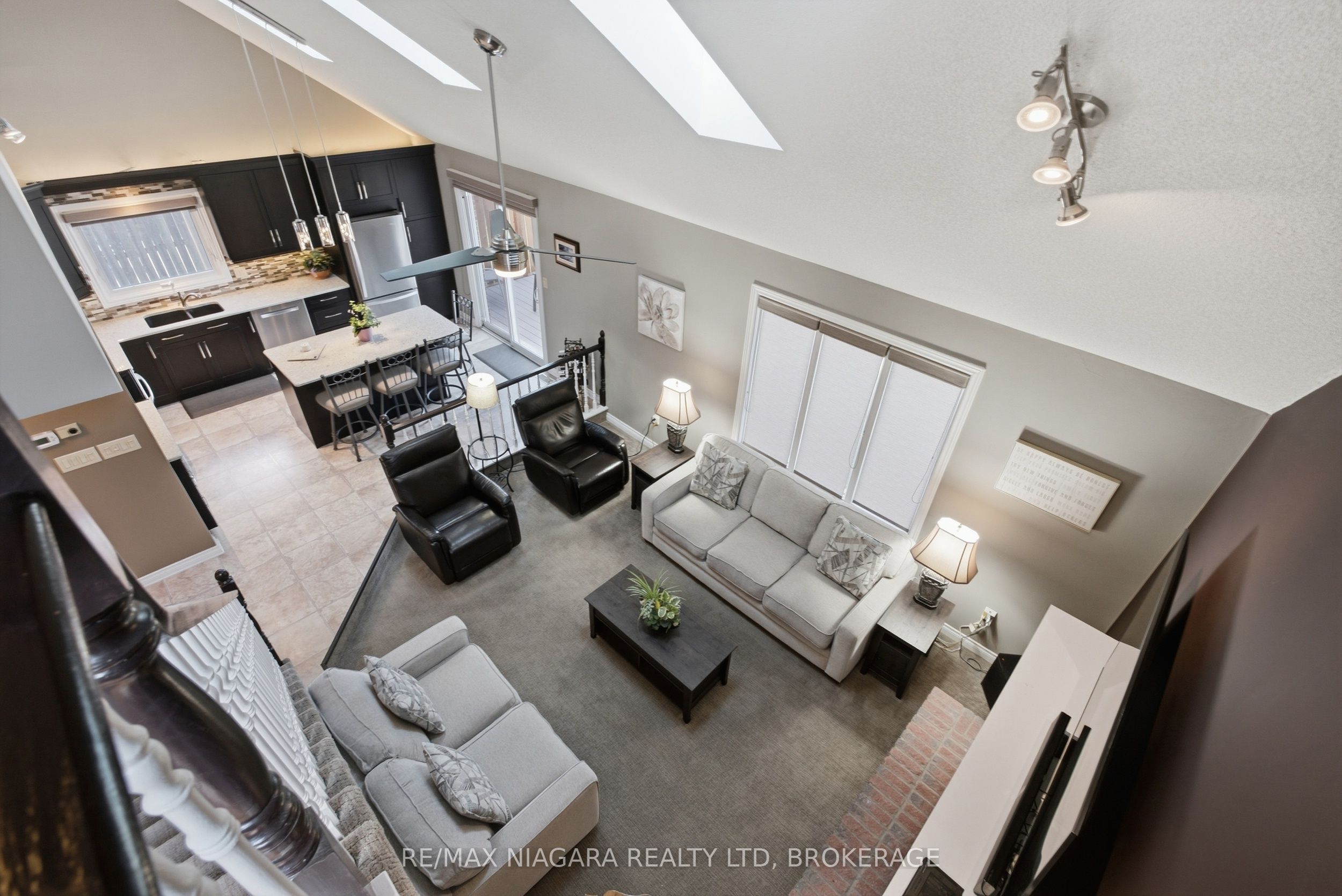 5 Thorn Place Property Photo 10
