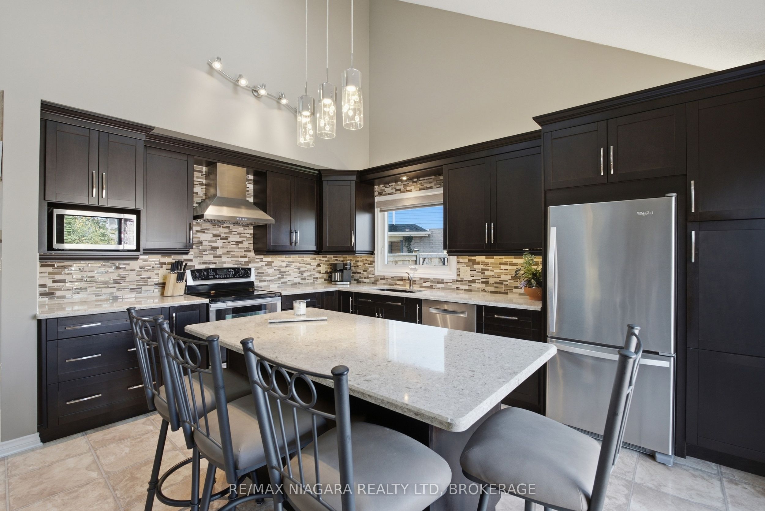 5 Thorn Place Property Photo 13