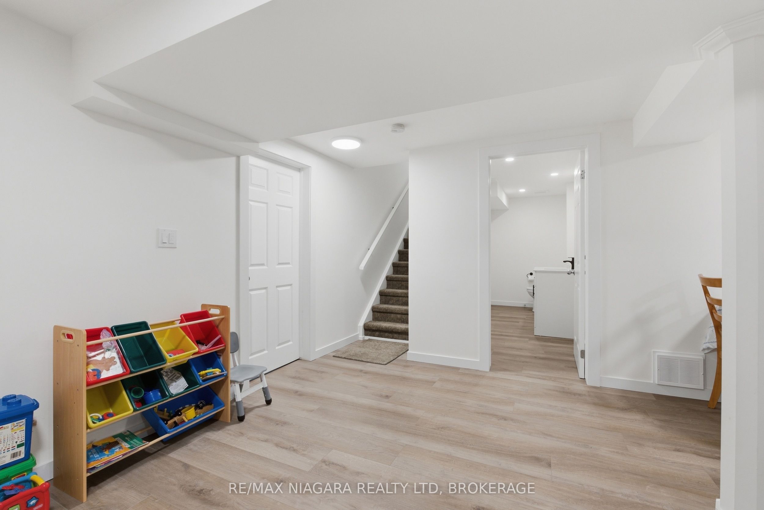 5 Thorn Place Property Photo 26