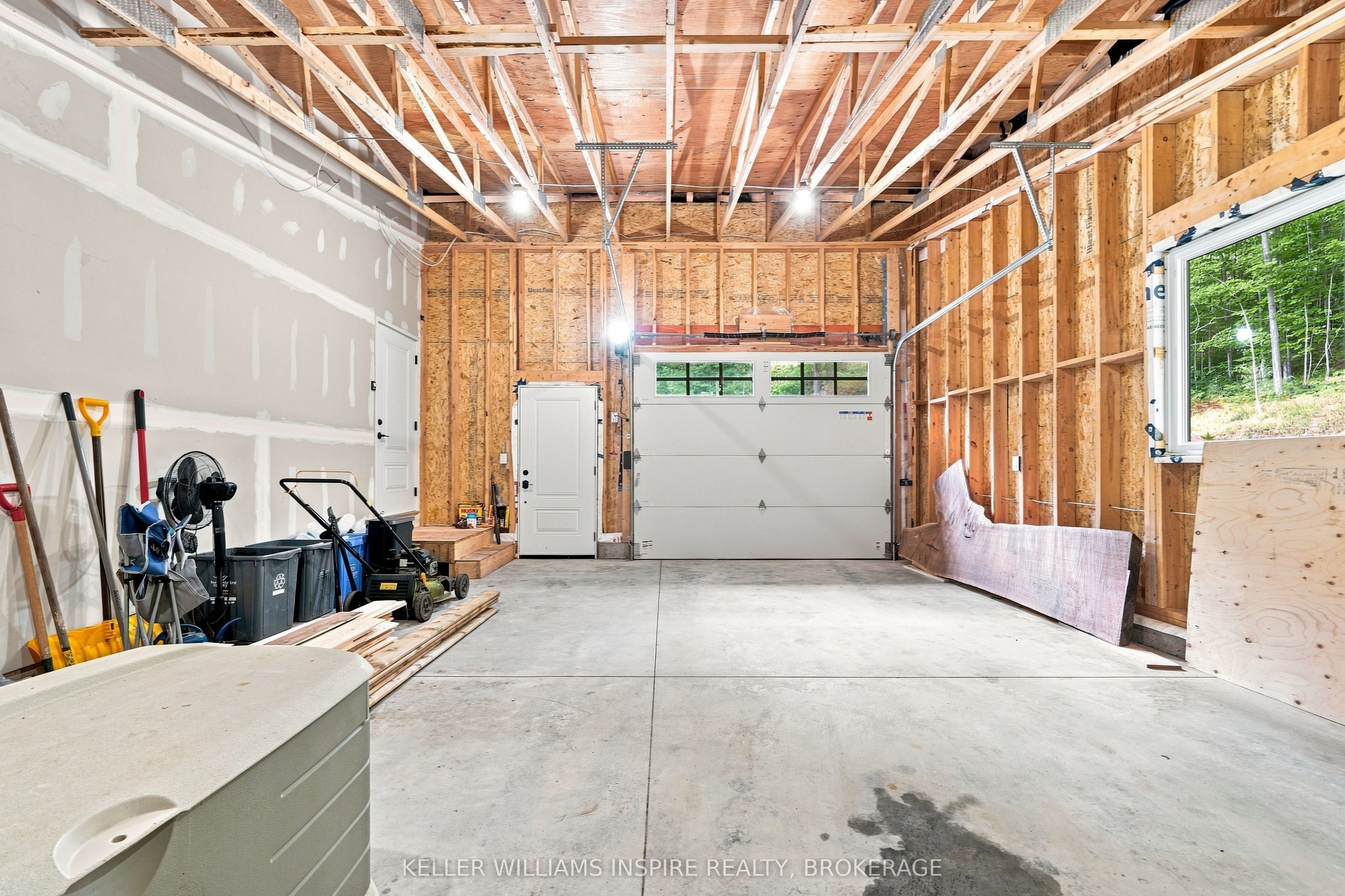 866 Godolphin Road Property Photo 35