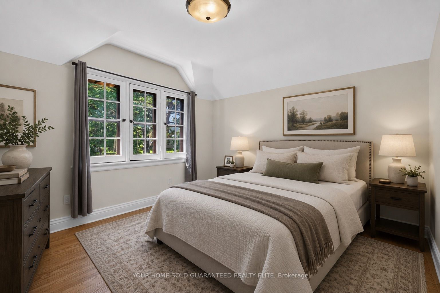 4 Forsyth Avenue N Property Photo 11