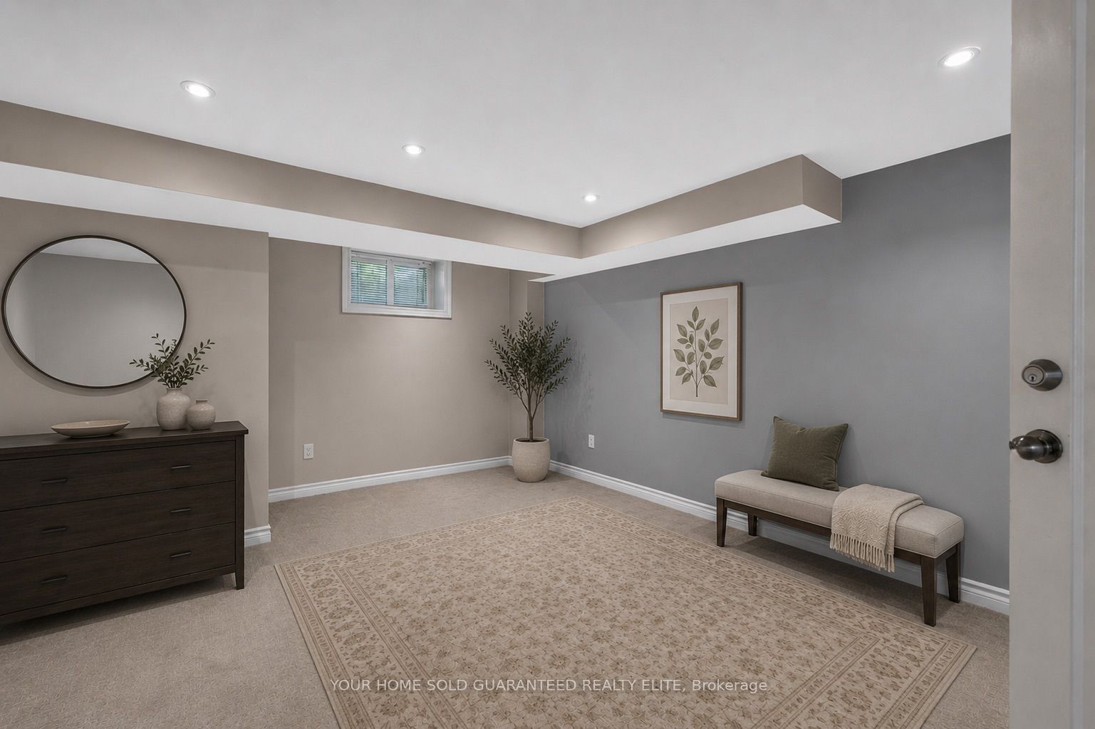 4 Forsyth Avenue N Property Photo 39