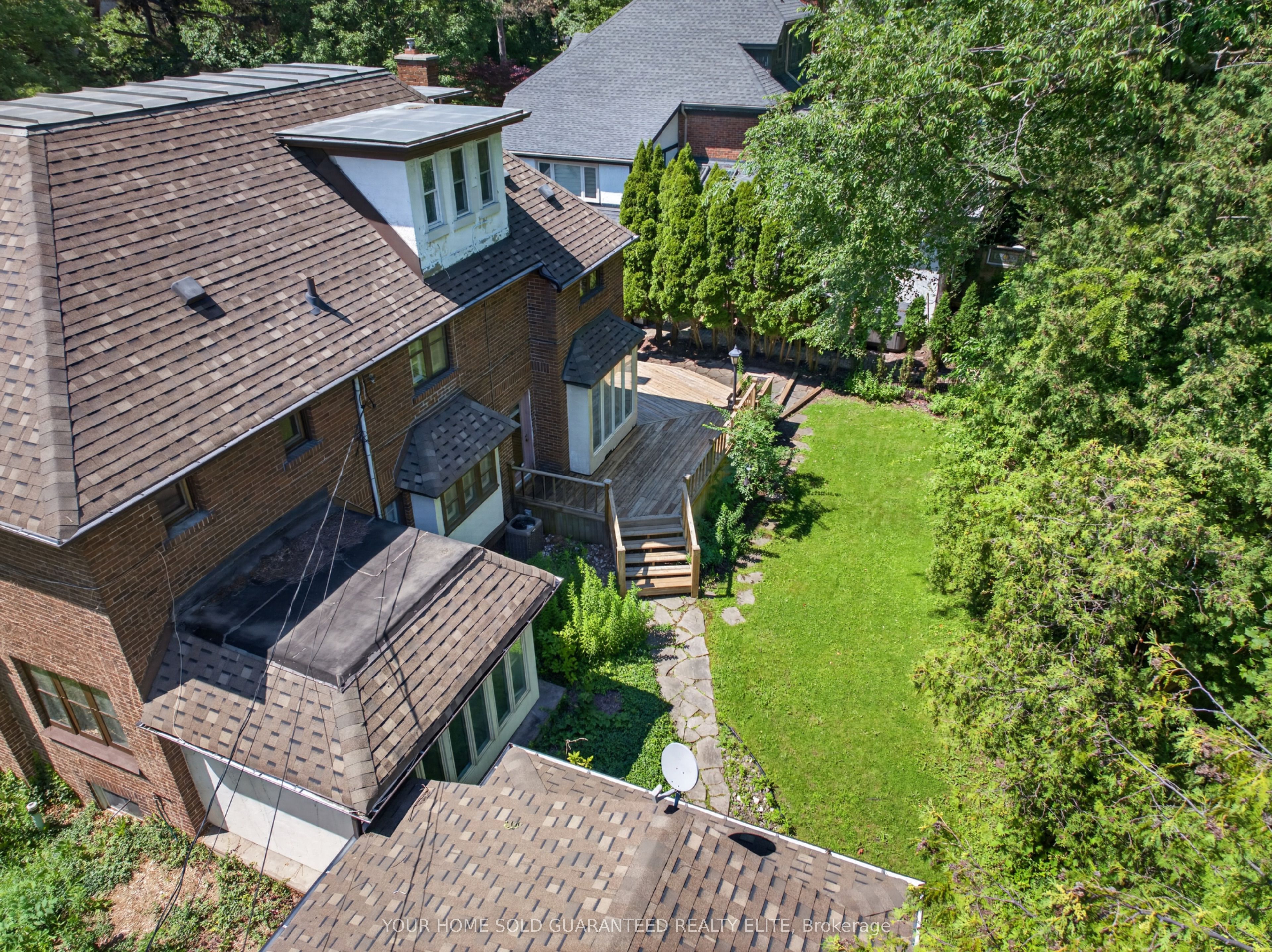 4 Forsyth Avenue N Property Photo 41