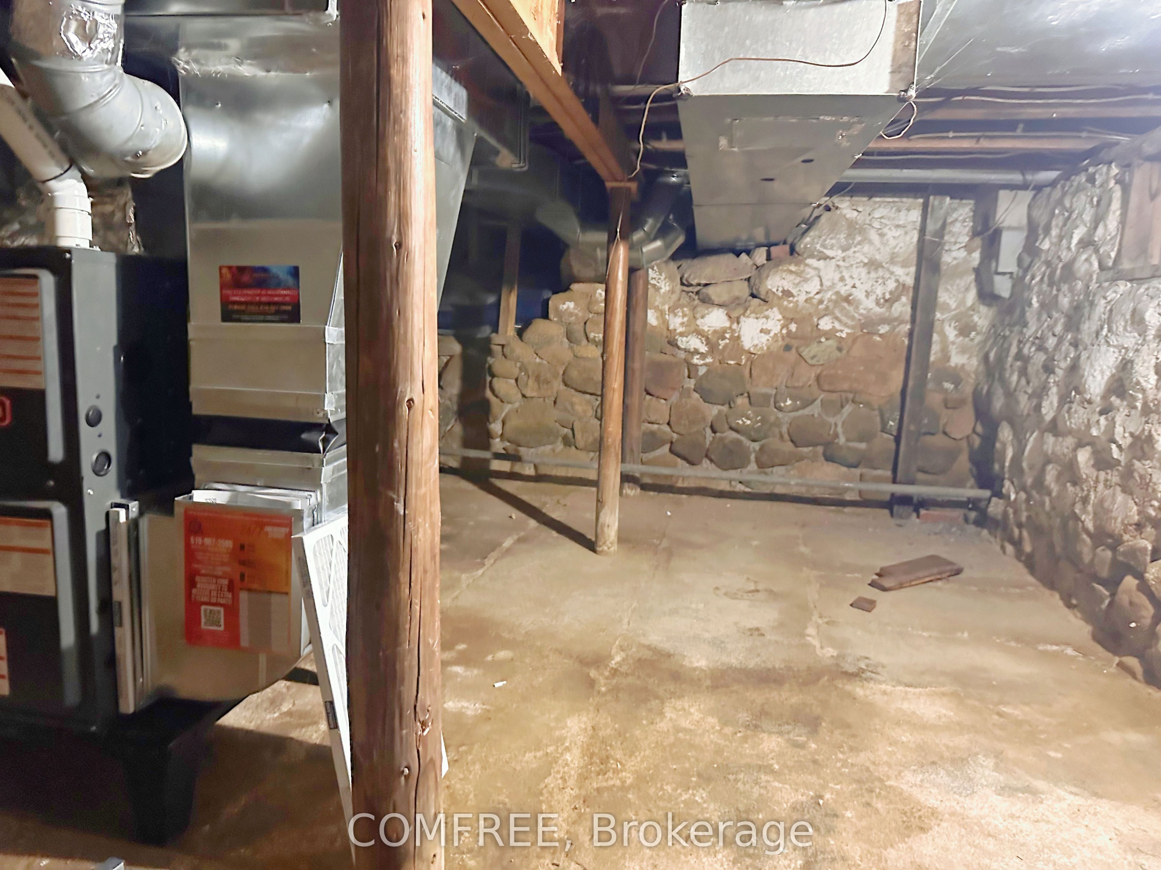 1657 Elgin Street Property Photo 25