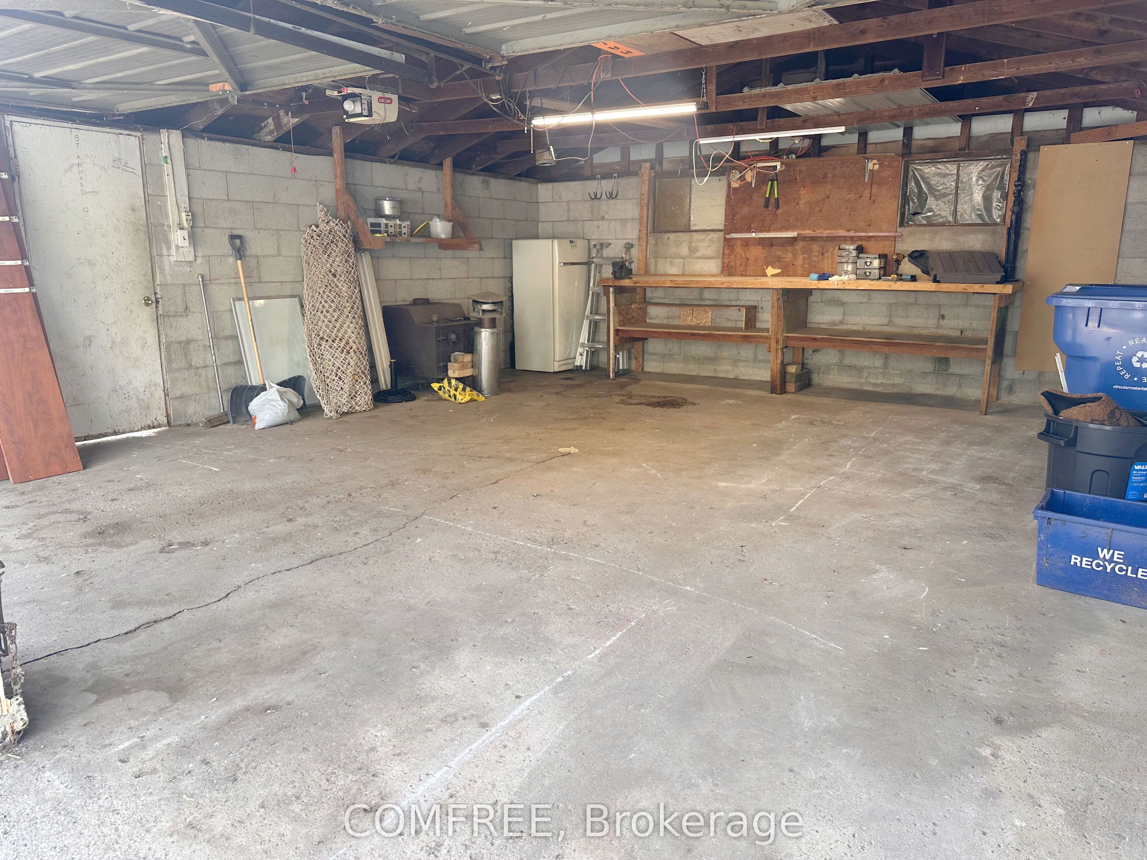 1657 Elgin Street Property Photo 29