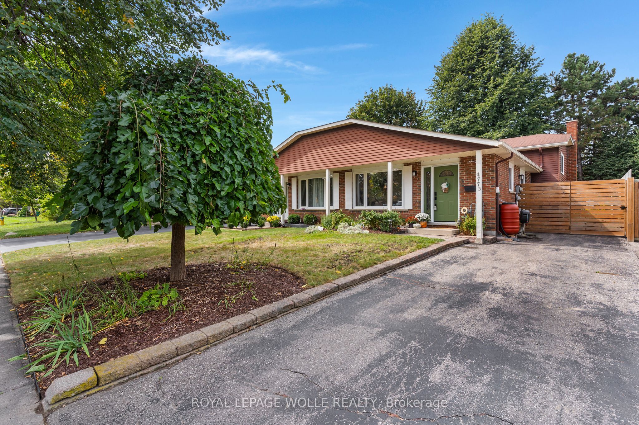 477 Kingscourt Drive B