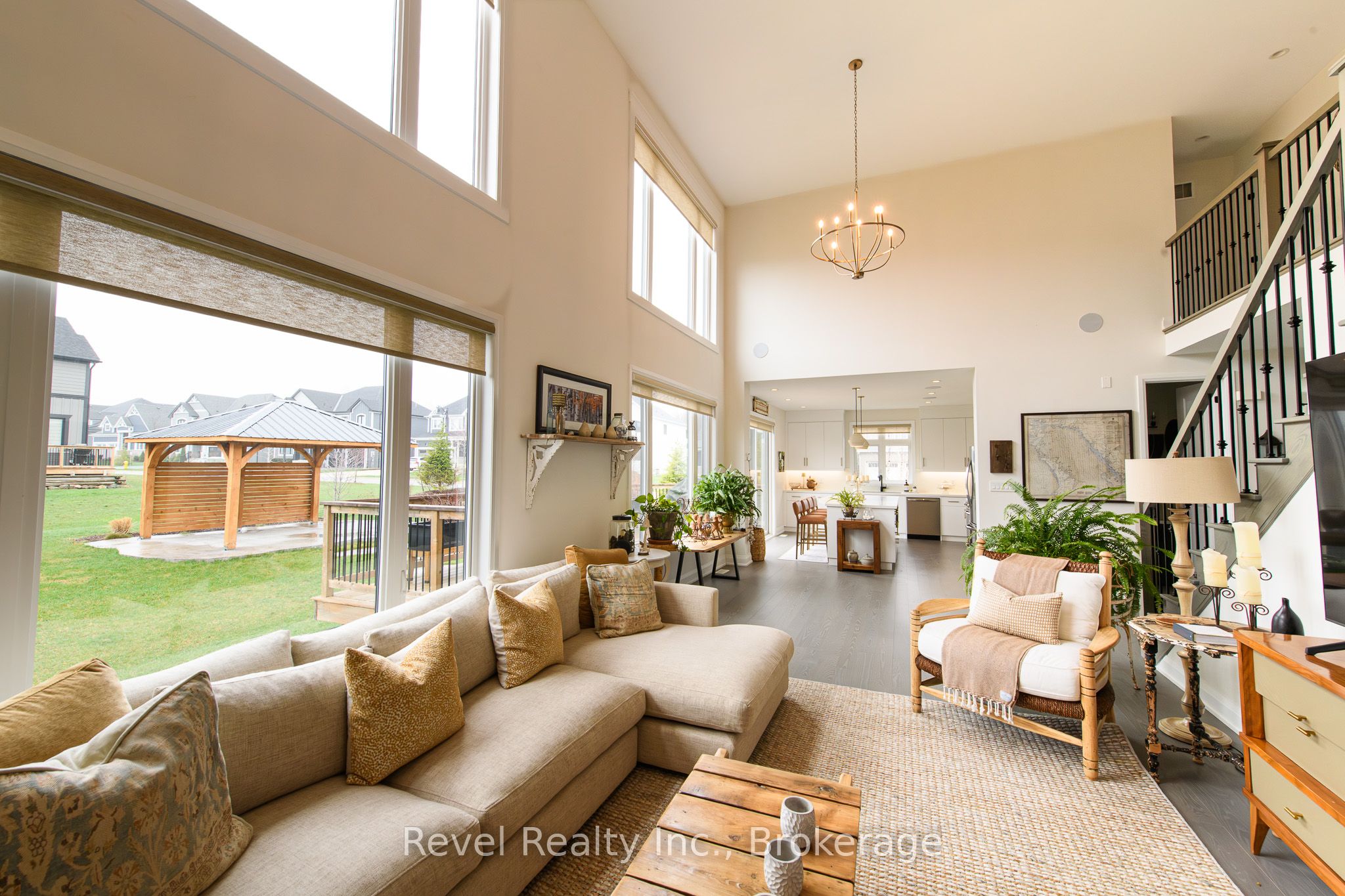 101 Reed Way Property Photo 3