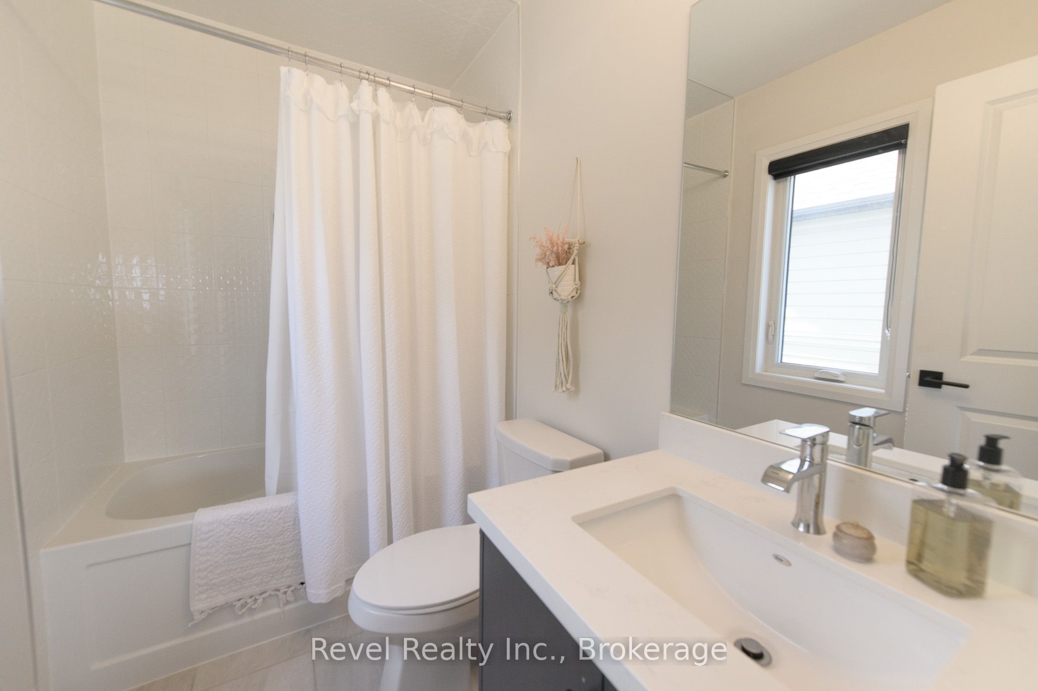 101 Reed Way Property Photo 18