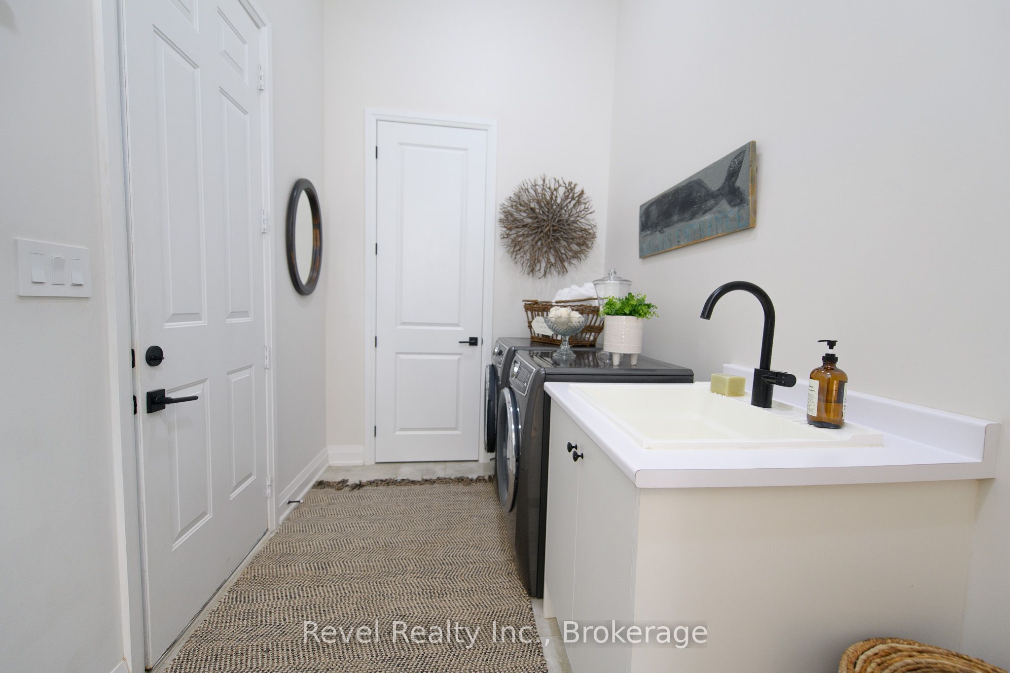 101 Reed Way Property Photo 24